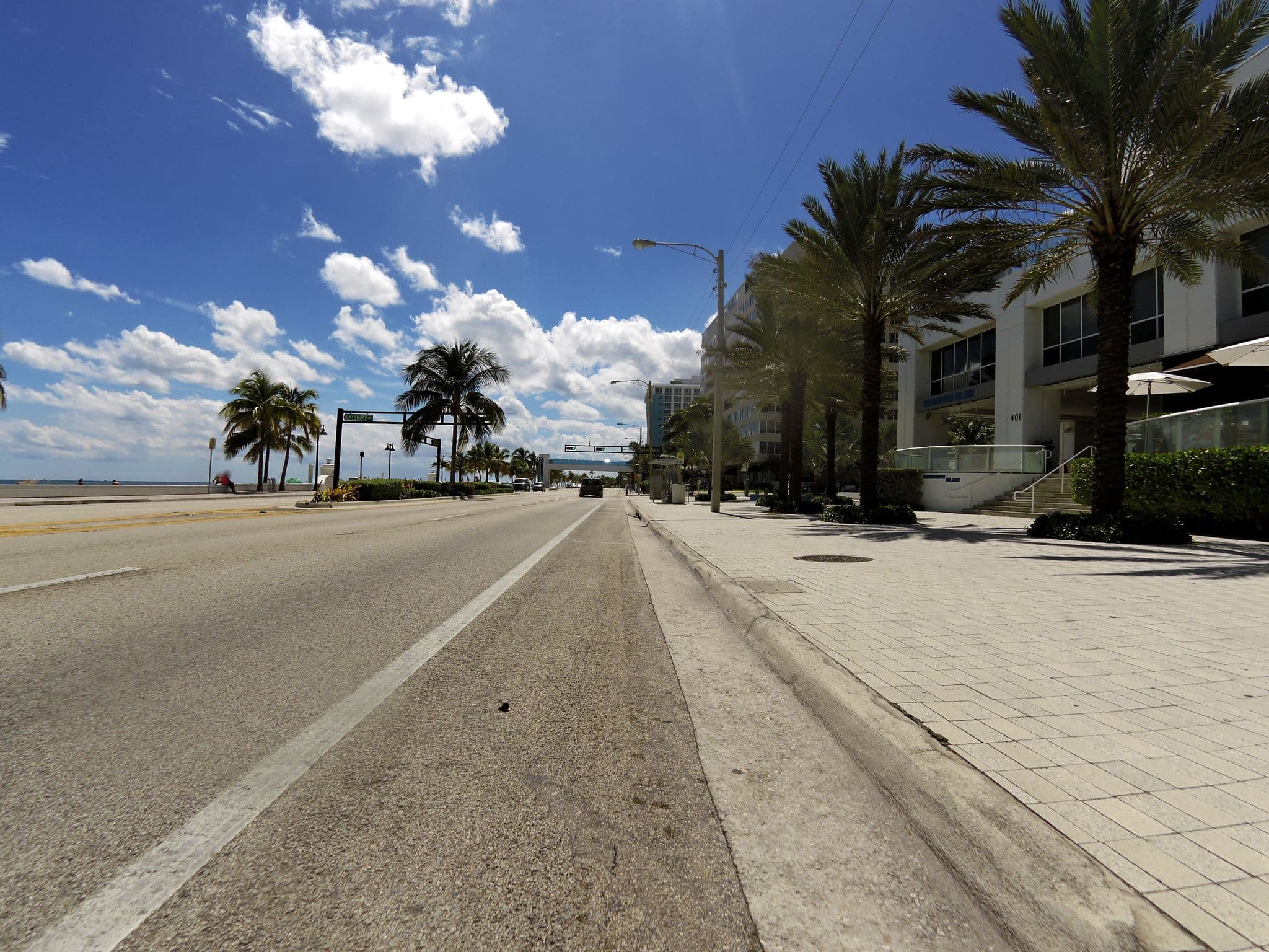 Street view near Bliss Spa, Sunrise — © jlevente (CC BY-SA · Mapillary)