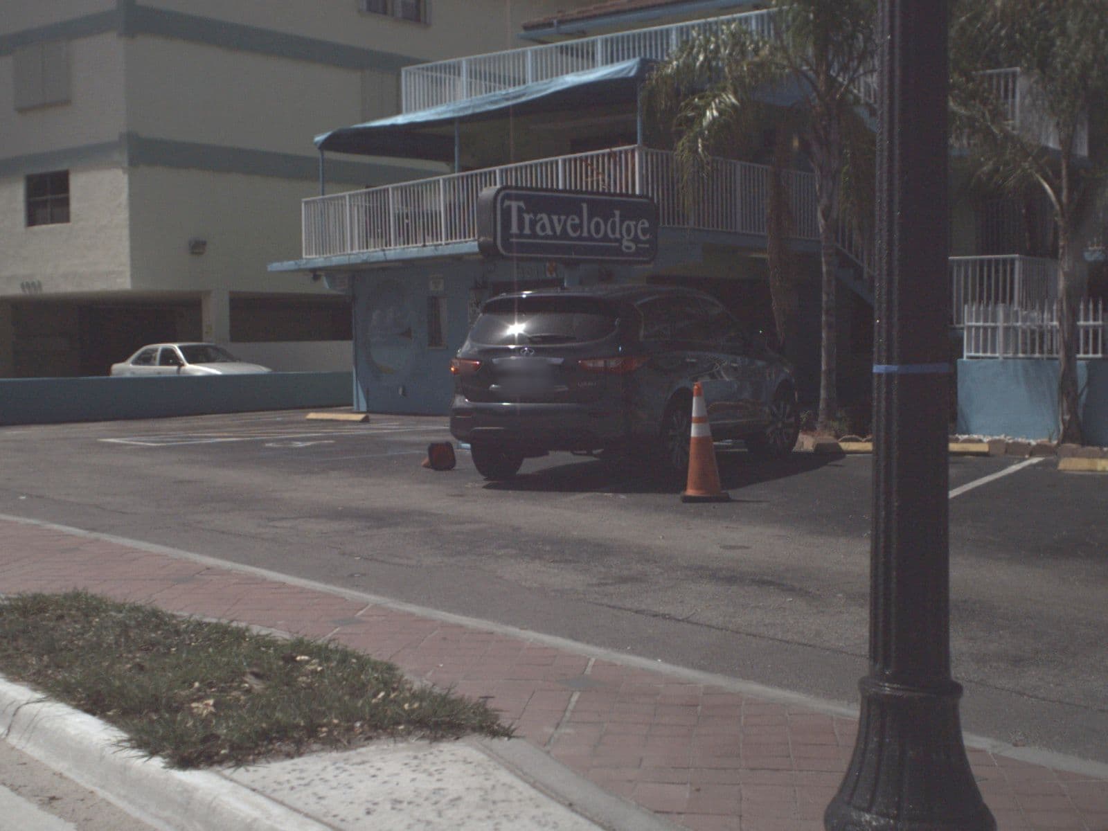 Street view near Travelodge by Wyndham, Lauderdale-by-the-Sea — © fdot_vl (CC BY-SA · Mapillary)
