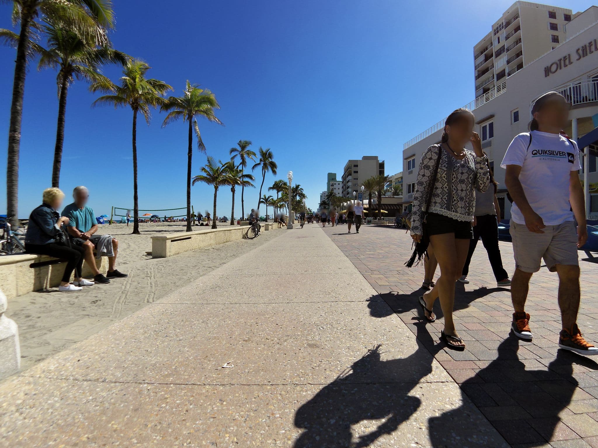 Street view near Sheldon Ocean Resort Hotel Hollywood, Dania Beach — © jlevente (CC BY-SA · Mapillary)