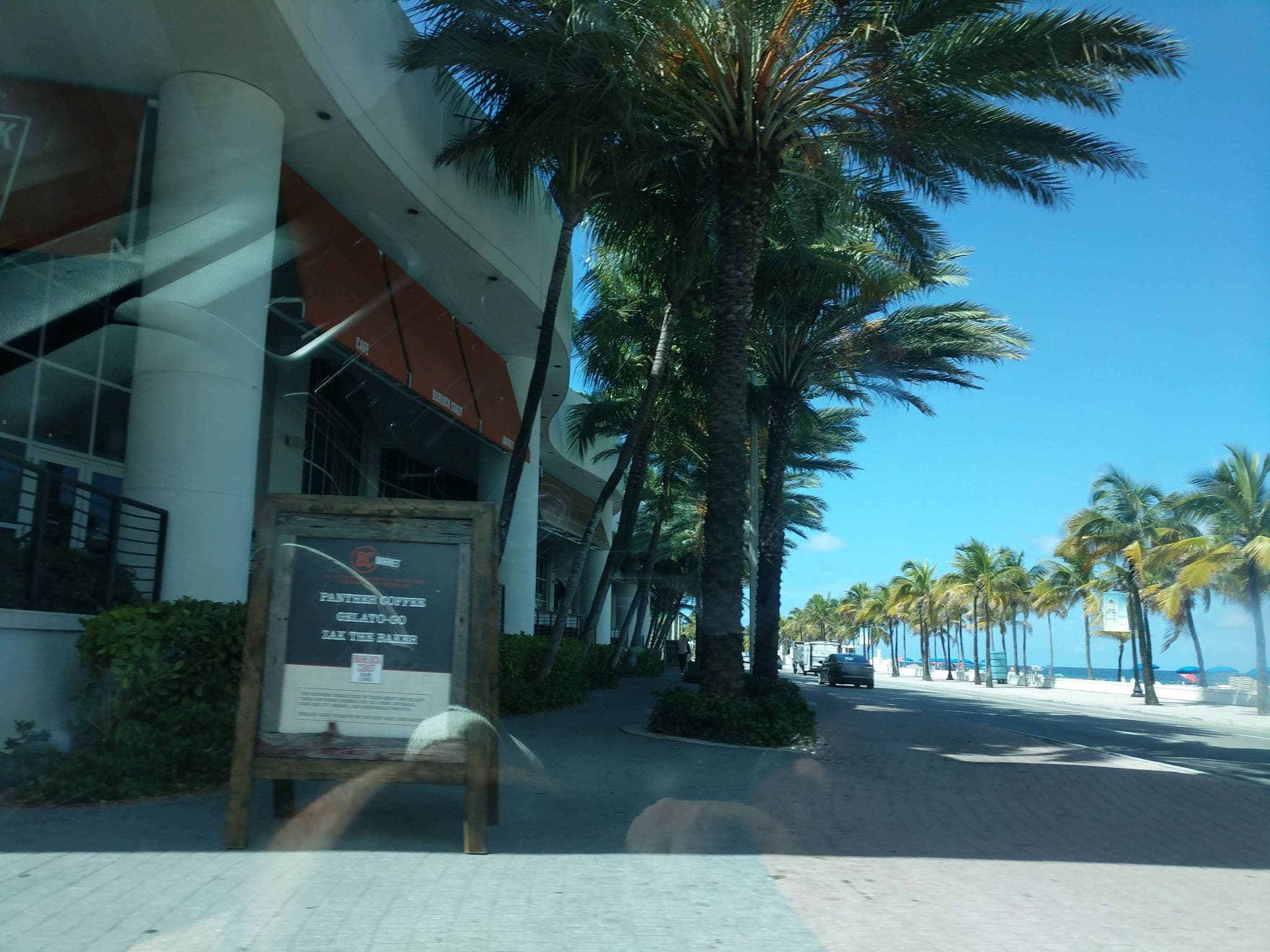 Street view near St. Regis Resort Fort Lauderdale, Sunrise — © daalso (CC BY-SA · Mapillary)