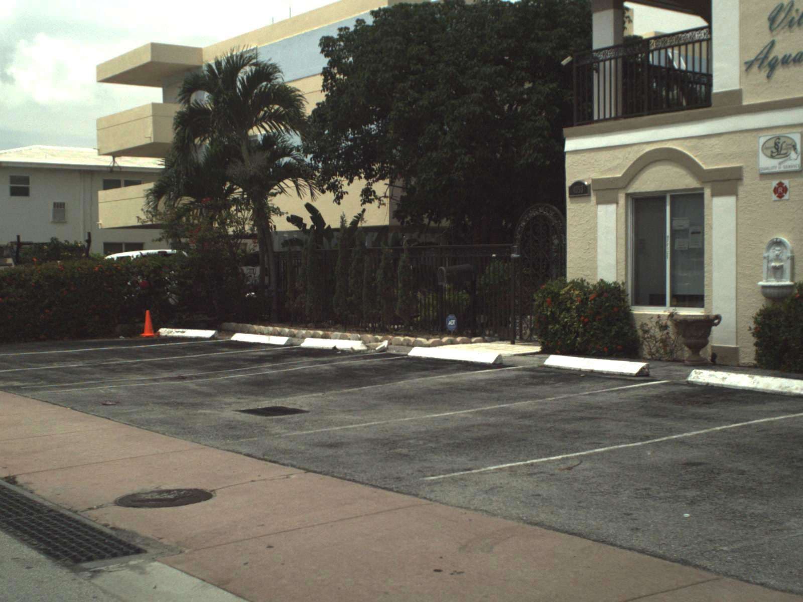 Street view near Villa Aqualina, Lauderdale-by-the-Sea — © fdot_vl (CC BY-SA · Mapillary)