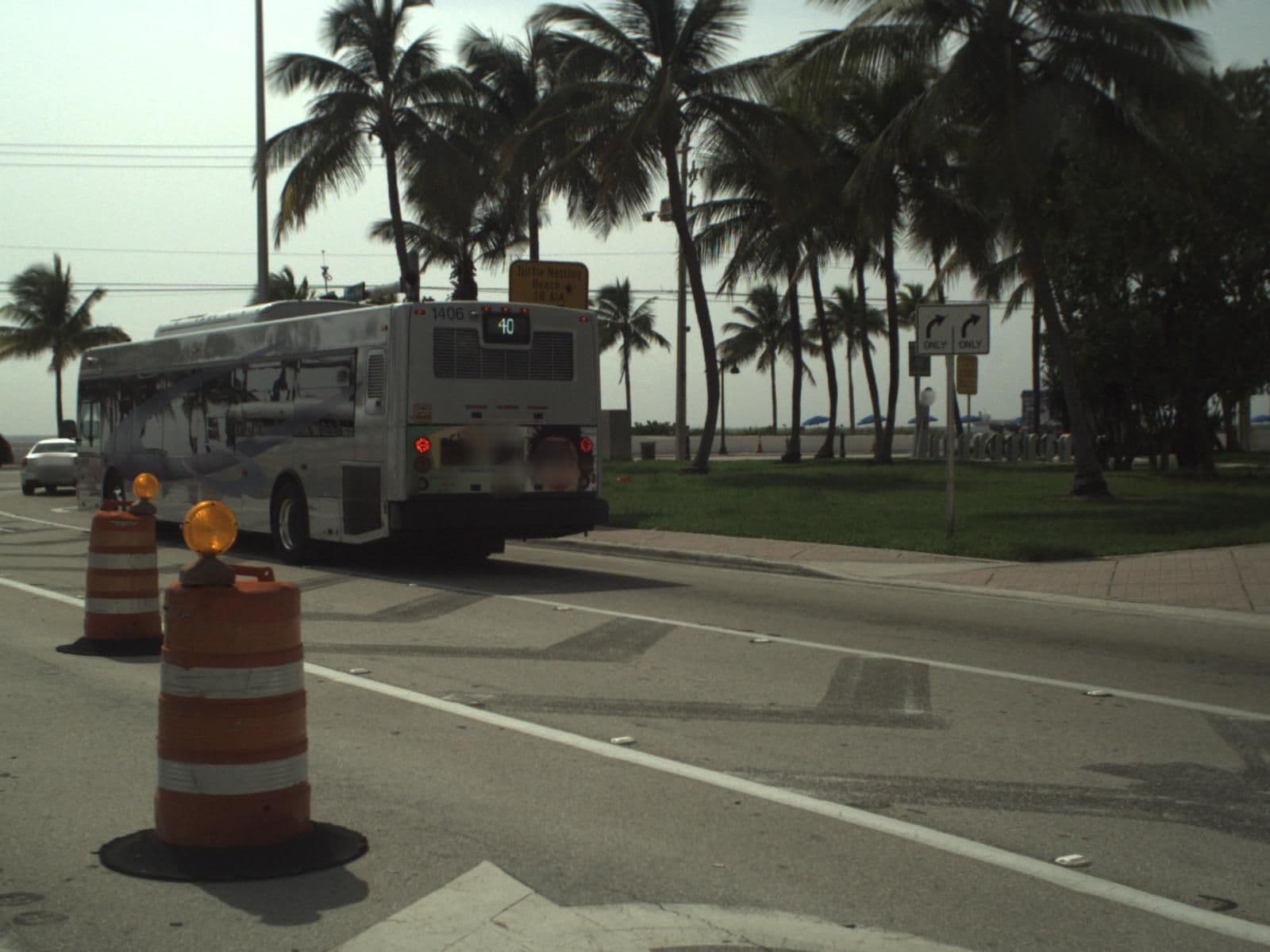 Street view near B Ocean Hotel Room 1220, Sunrise — © fdot_vl (CC BY-SA · Mapillary)