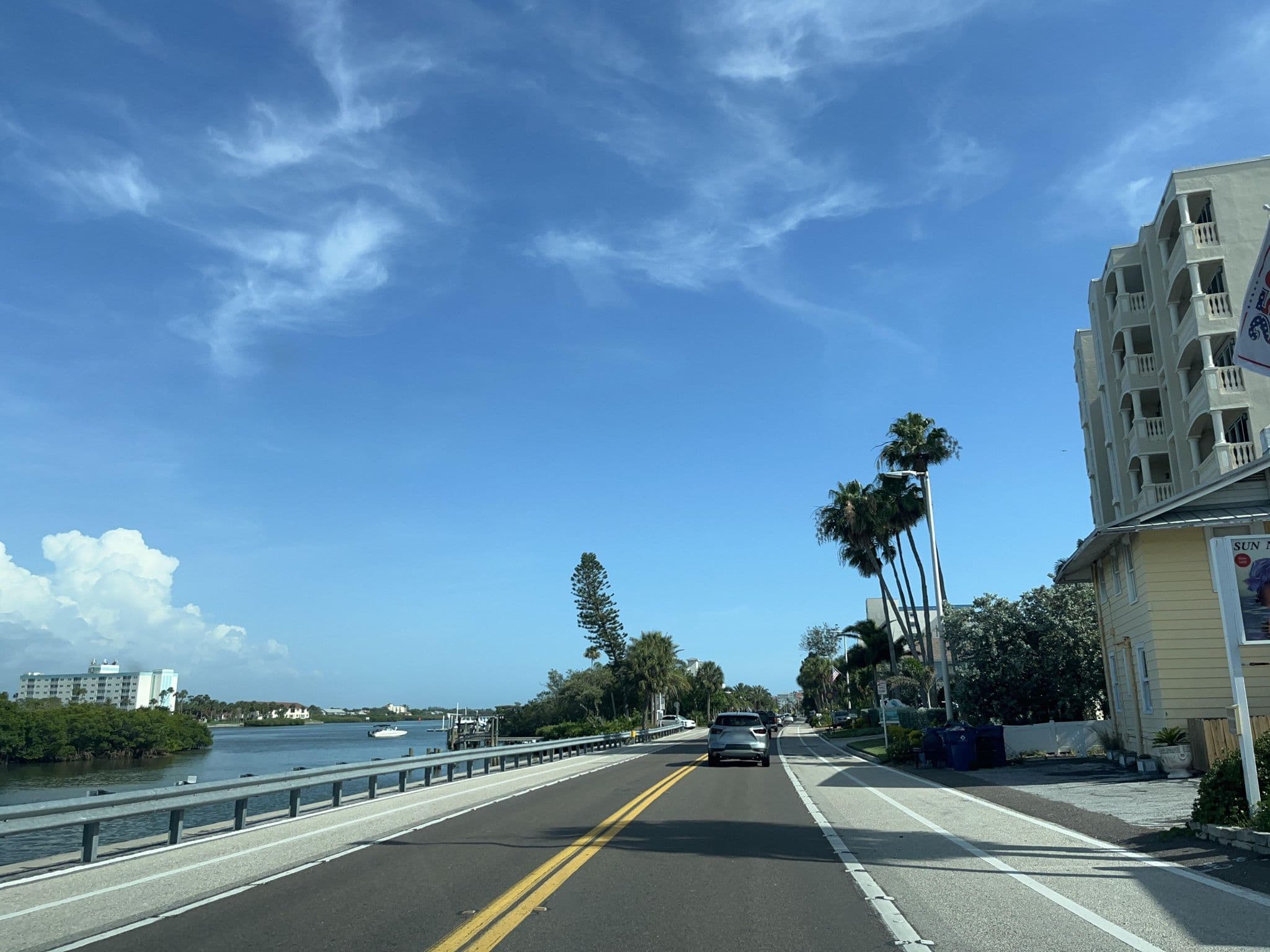 Street view near Carter Vacation Rentals, Indian Rocks Beach — © DriveWithHoang (CC BY-SA · Mapillary)