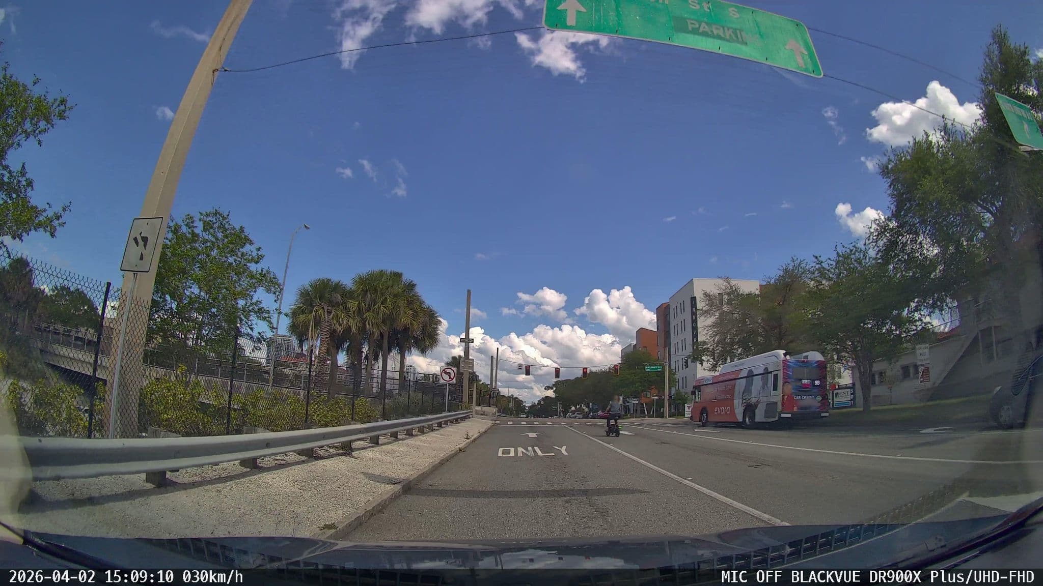Street view near Complimentary Breakfast, St. Petersburg — © allen (CC BY-SA · Mapillary)