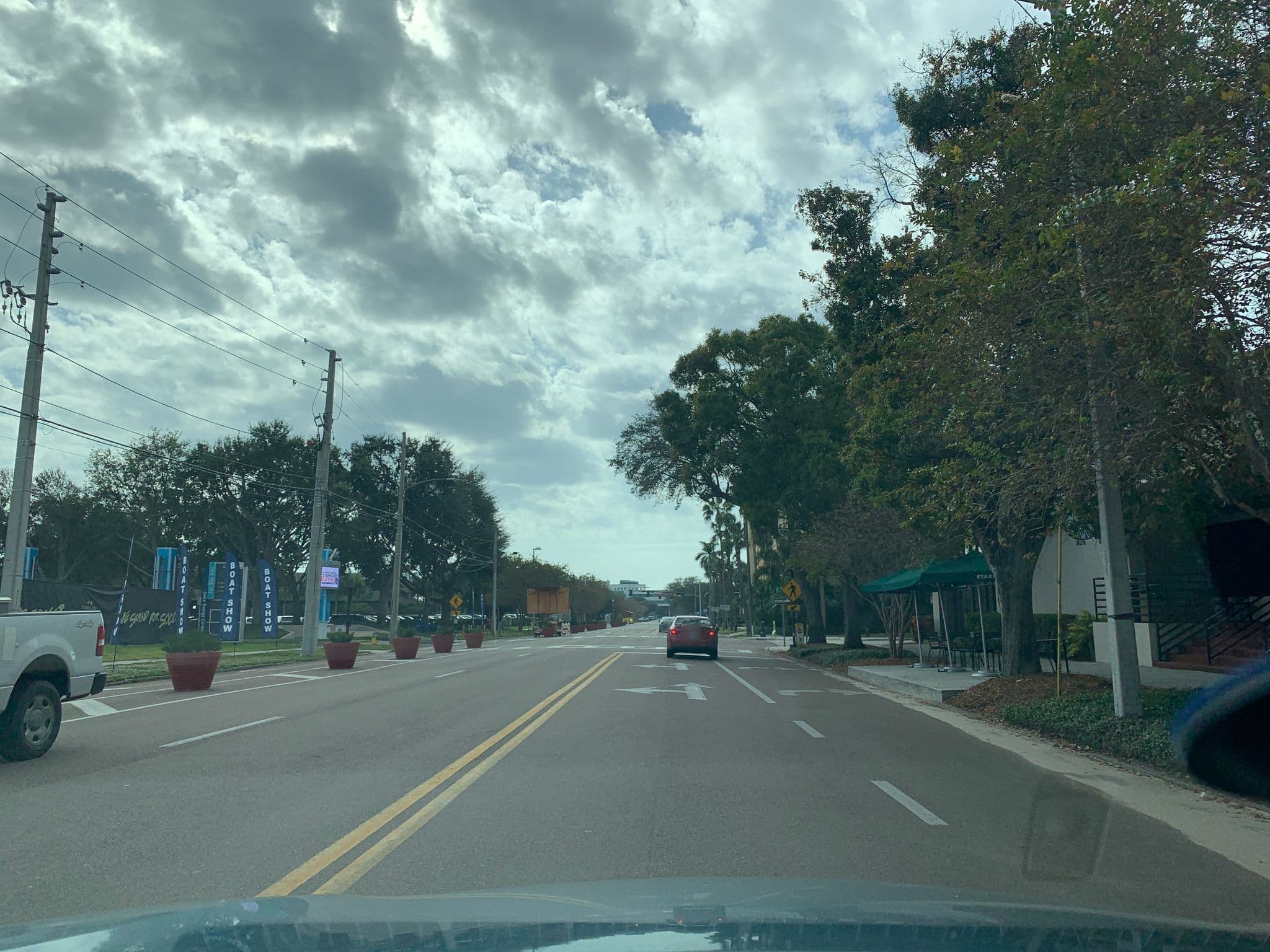 Street view near hilton suite 1501, St. Petersburg — © samsamples (CC BY-SA · Mapillary)