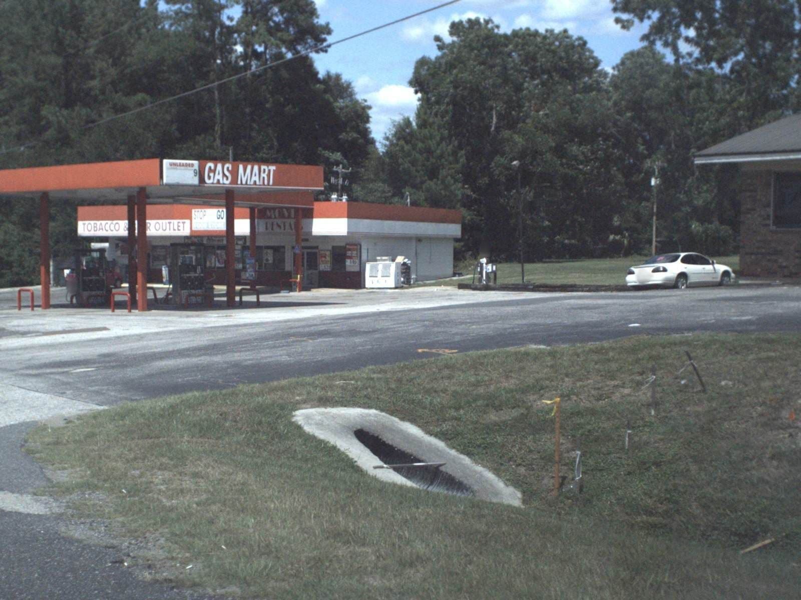 Street view near Motel 6, Lake City — © fdot_vl (CC BY-SA · Mapillary)
