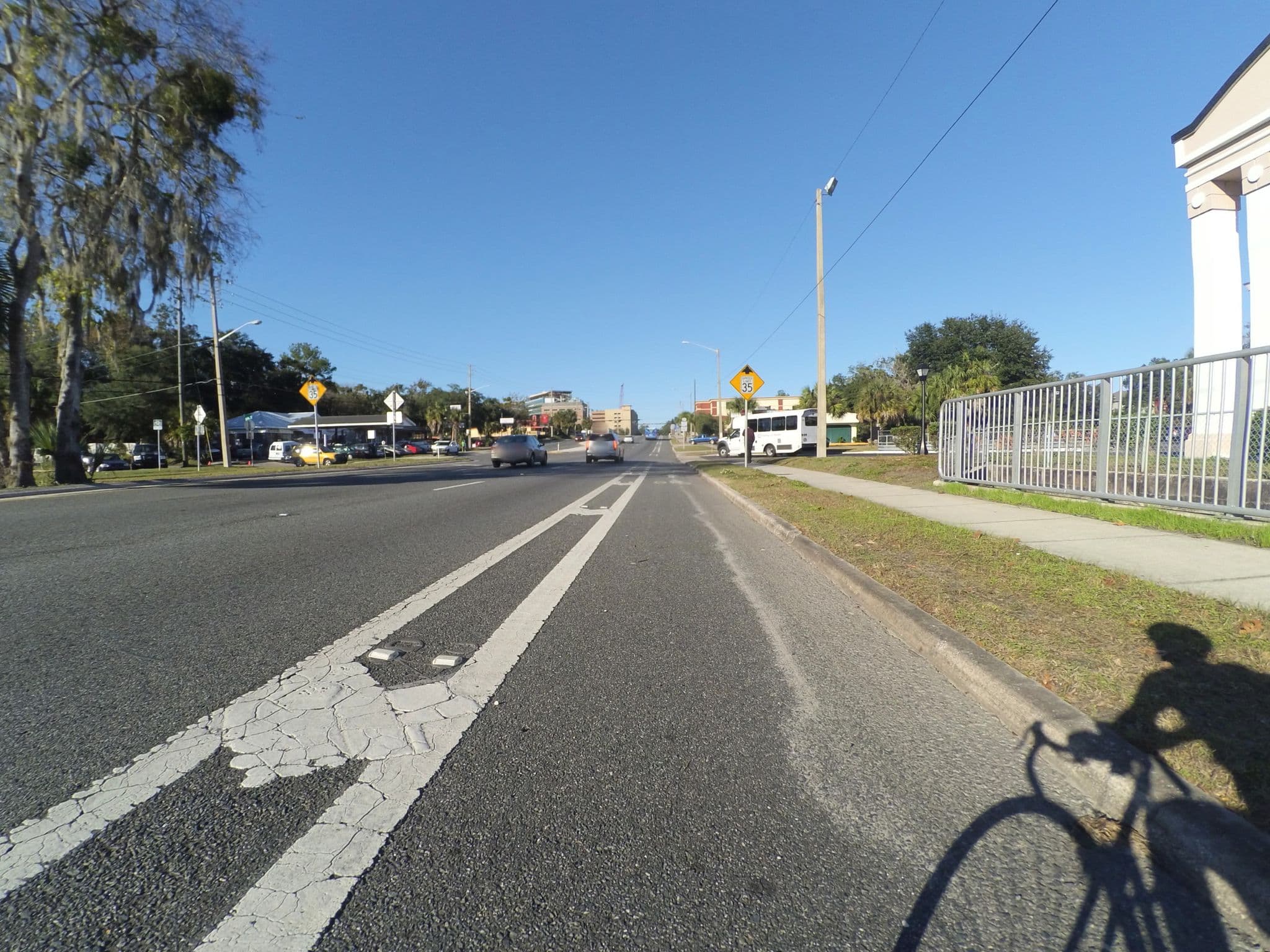 Street view near Hell Room, Gainesville — © pkoby (CC BY-SA · Mapillary)