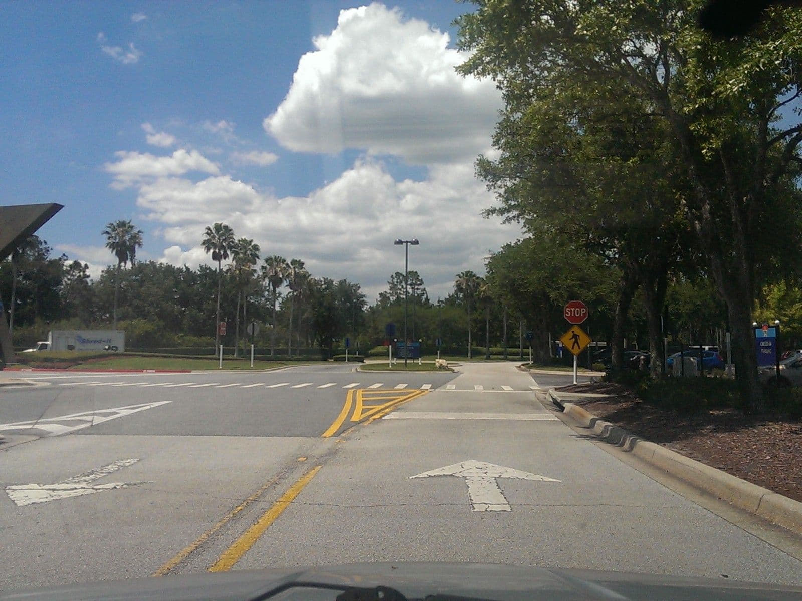 Street view near Melody Hall, Celebration — © cw29 (CC BY-SA · Mapillary)