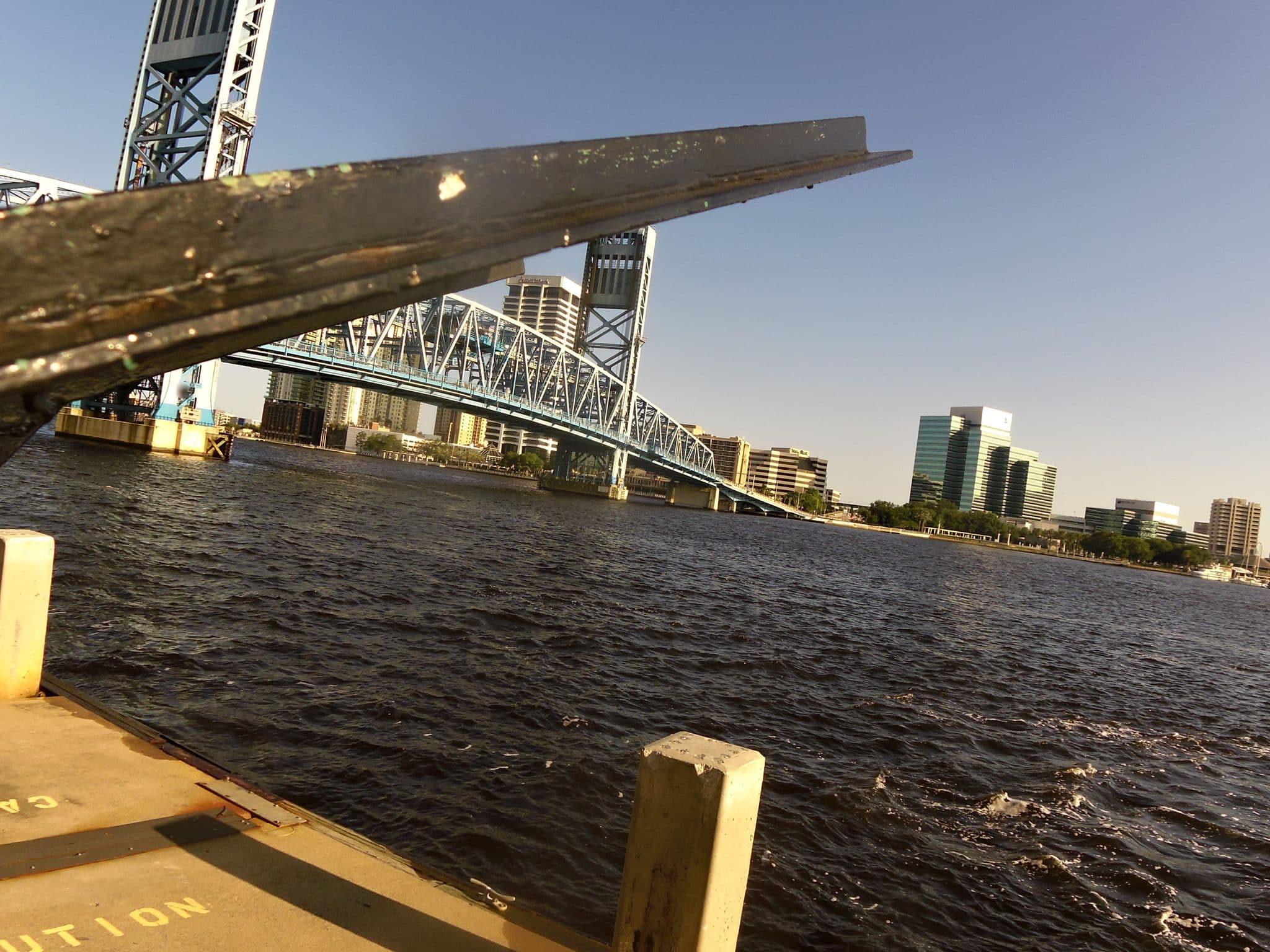 Street view near Marine Corps Ball at the Omni, Jacksonville — © allen (CC BY-SA · Mapillary)