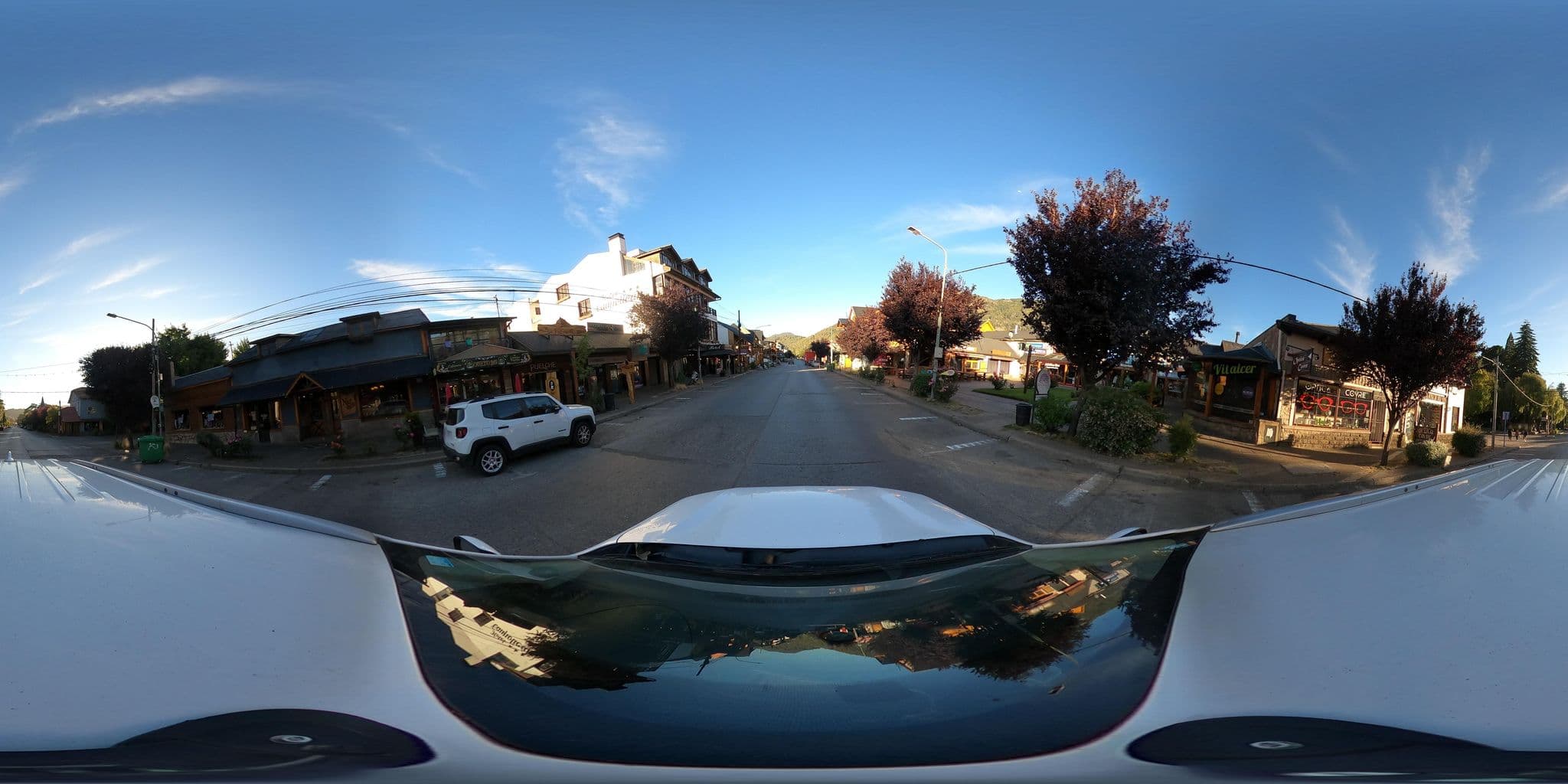 Street view near Hotel Caupolicán, San Martín de los Andes