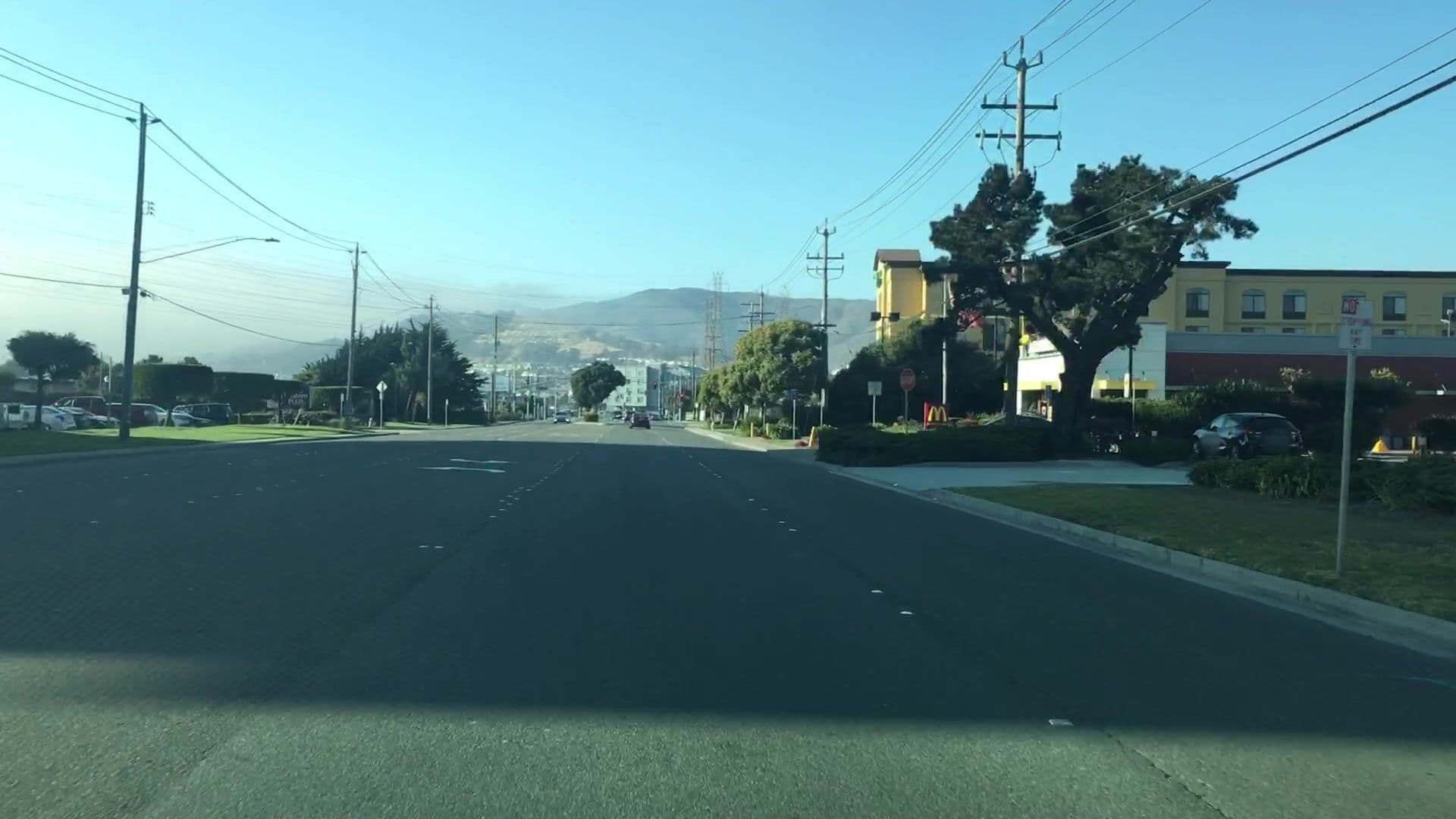 Street view near Best Western Plus Breakfast, South San Francisco — © lvl5 (CC BY-SA · Mapillary)