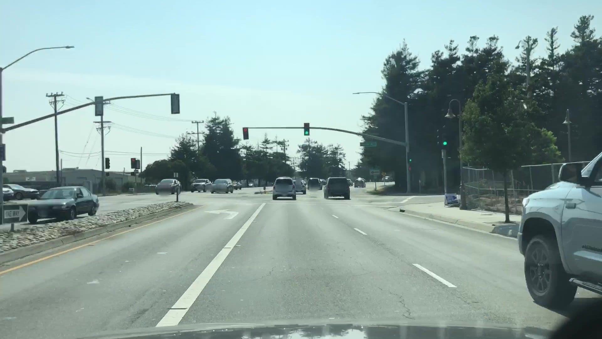 Street view near Sunset Inn, Santa Cruz — © lvl5 (CC BY-SA · Mapillary)