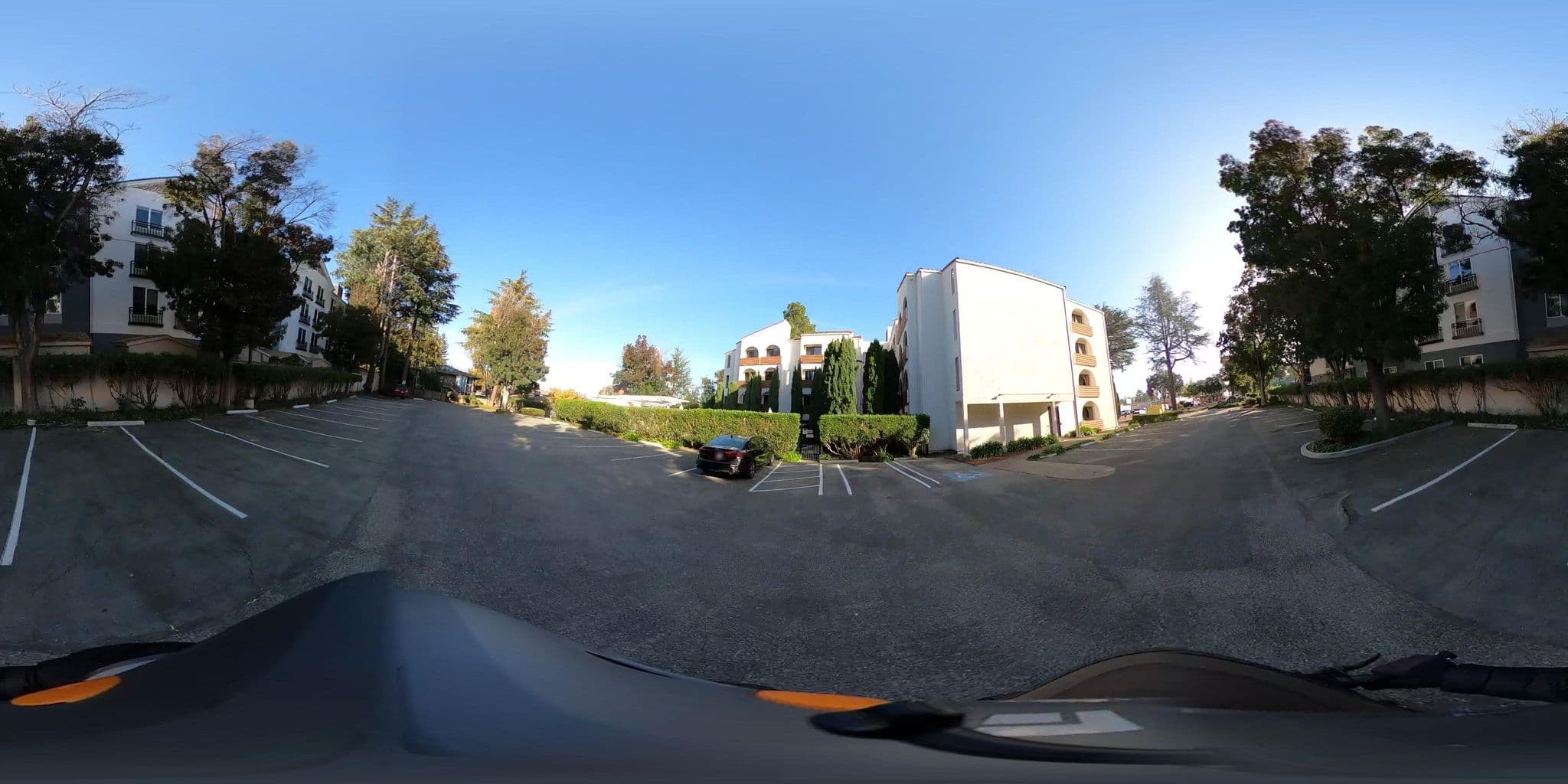 Street view near Aloft Pool, Mountain View — © beddy (CC BY-SA · Mapillary)