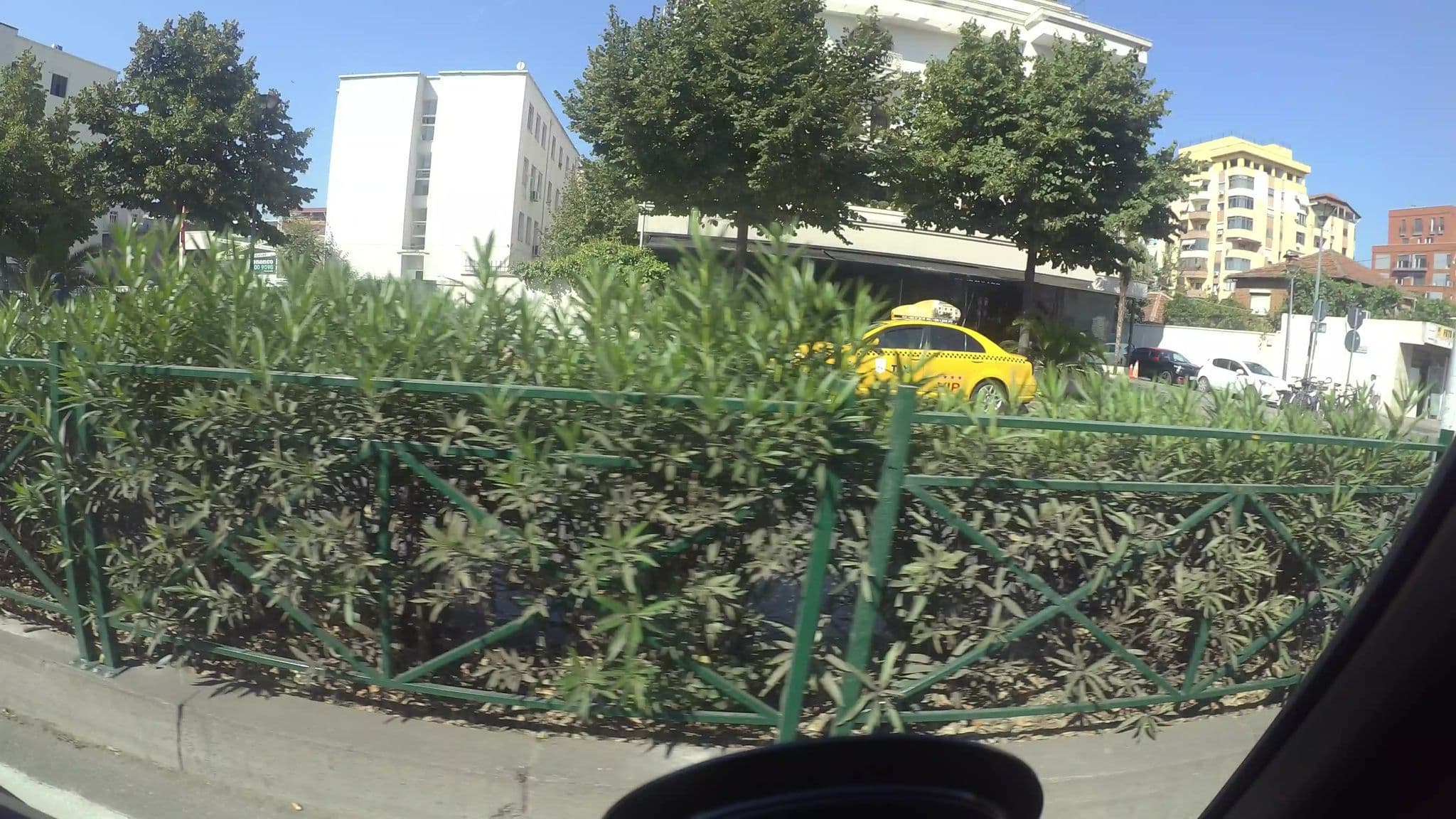 Street view near Hotel Mondial, Tirana