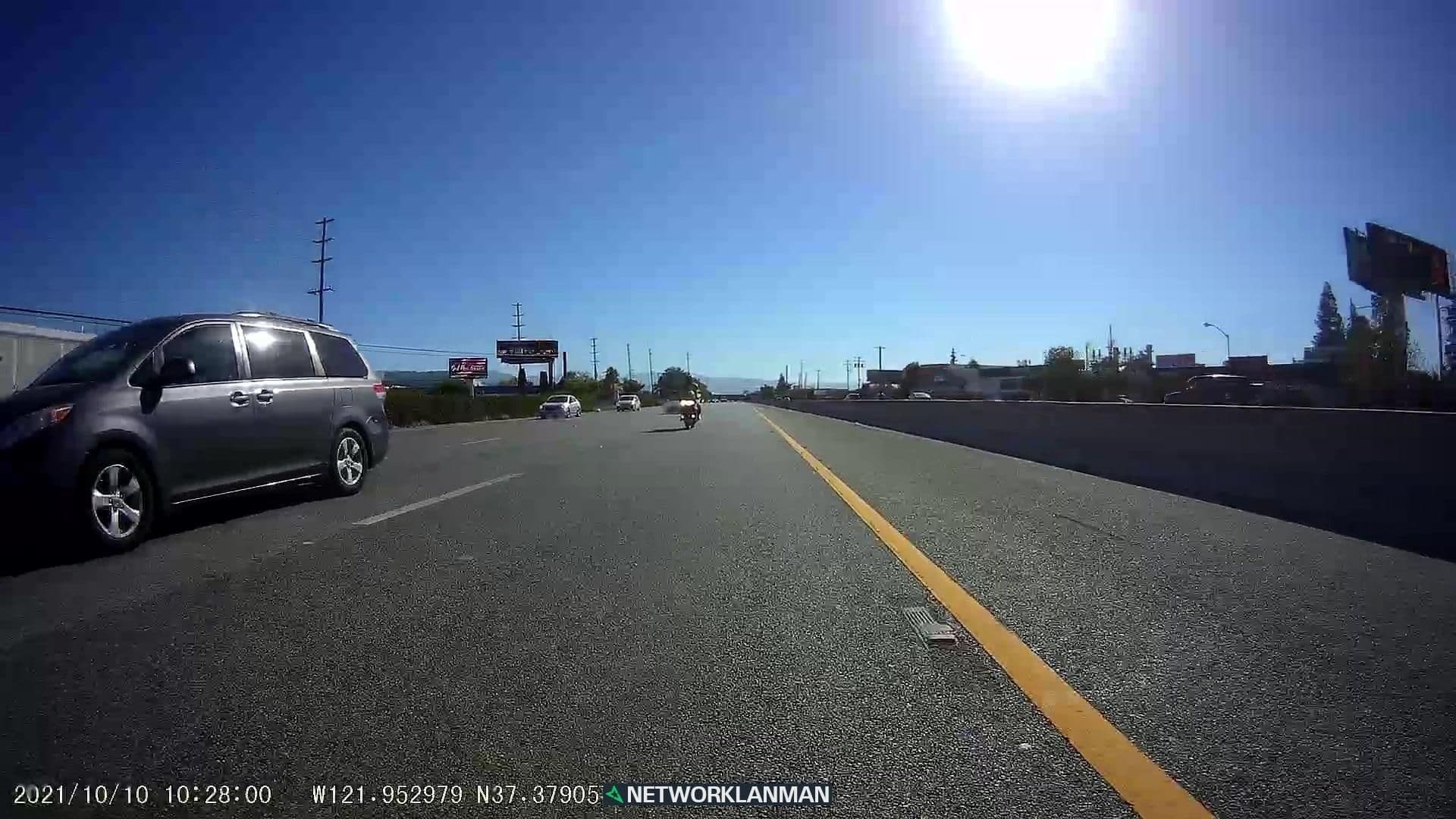 Street view near The Marriot Hotel, Santa Clara — © networklanman (CC BY-SA · Mapillary)