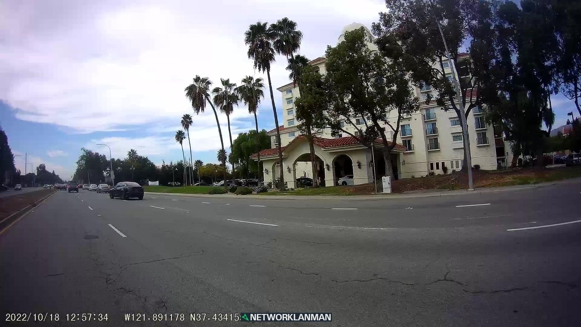 Street view near Embassy Suites by Hilton, Milpitas — © networklanman (CC BY-SA · Mapillary)