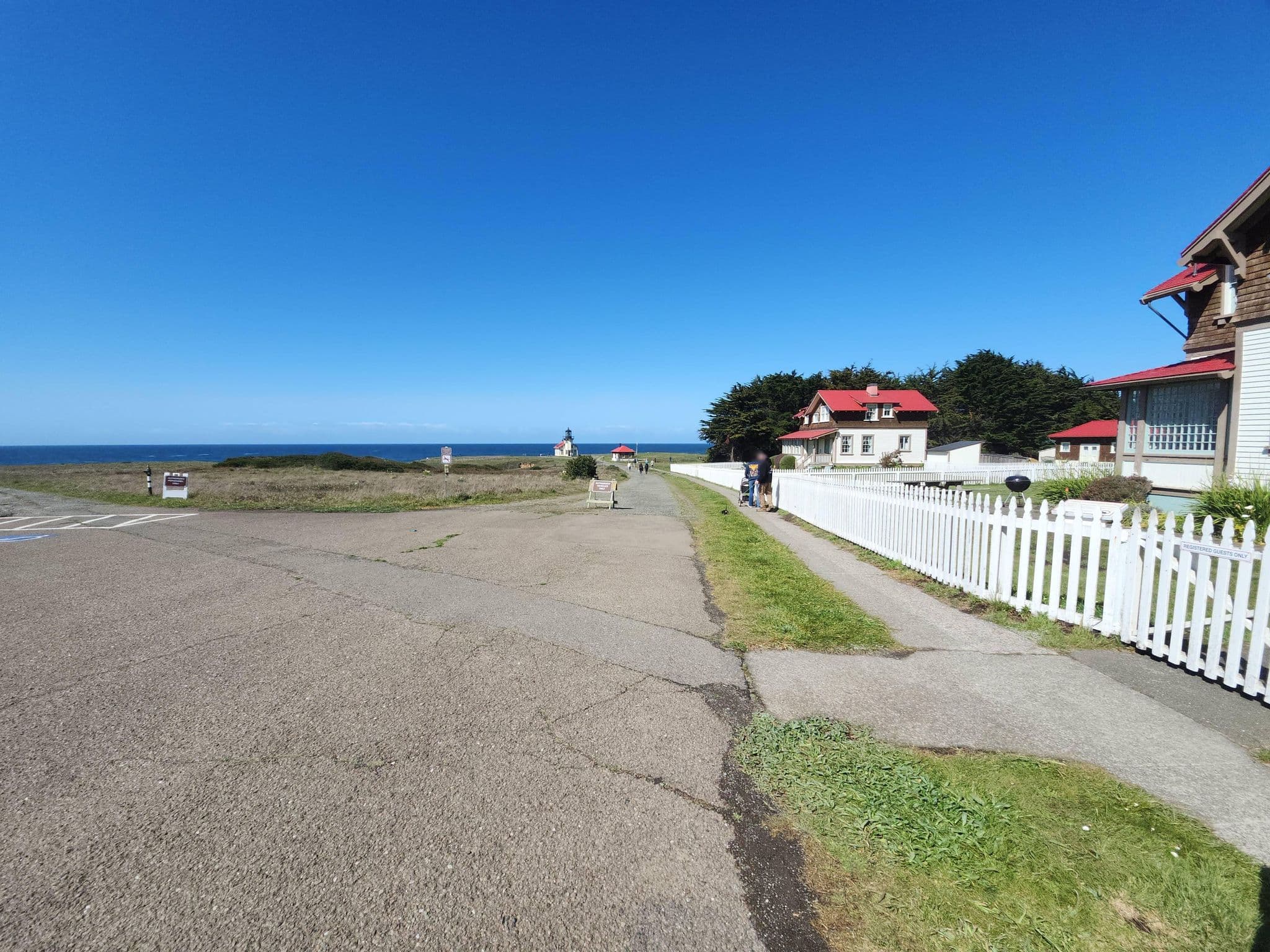 Street view near Lighthouse Inn at Point Cabrillo, Brooktrails — © cashus4 (CC BY-SA · Mapillary)