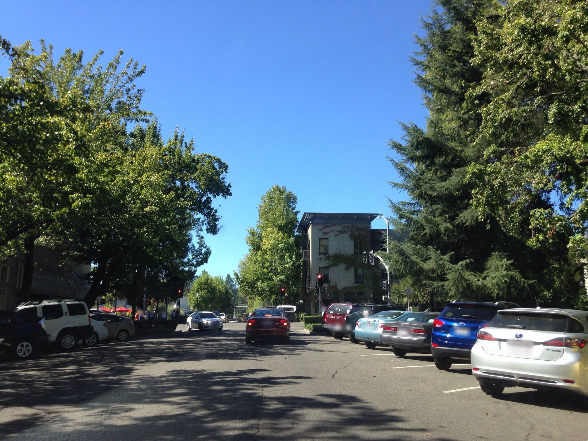 Street view near Urban Luxe Loft, Healdsburg — © almccon (CC BY-SA · Mapillary)
