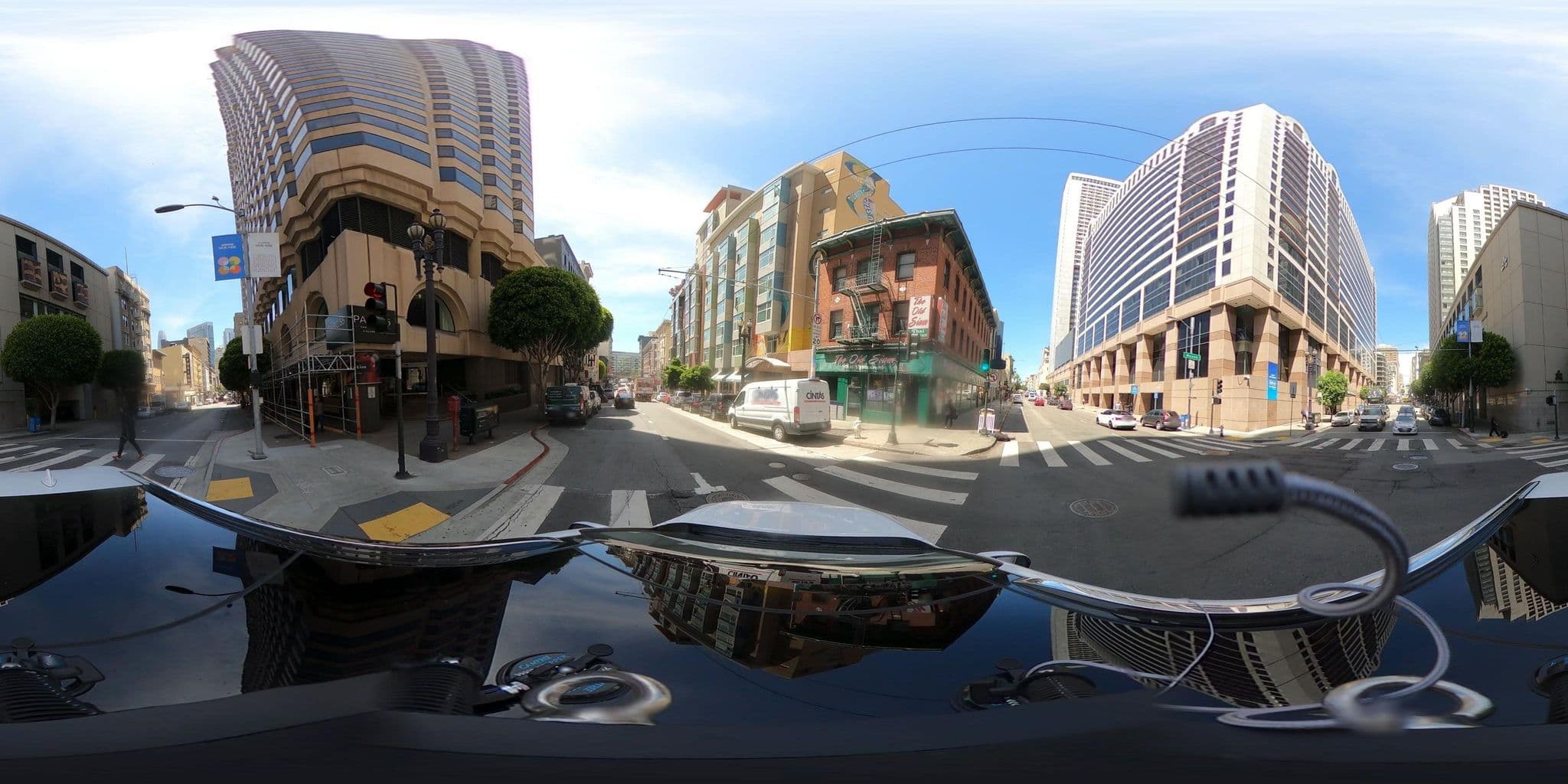 Street view near Globetrotter's Inn, Chinatown — © GoProMAX3M (CC BY-SA · Mapillary)