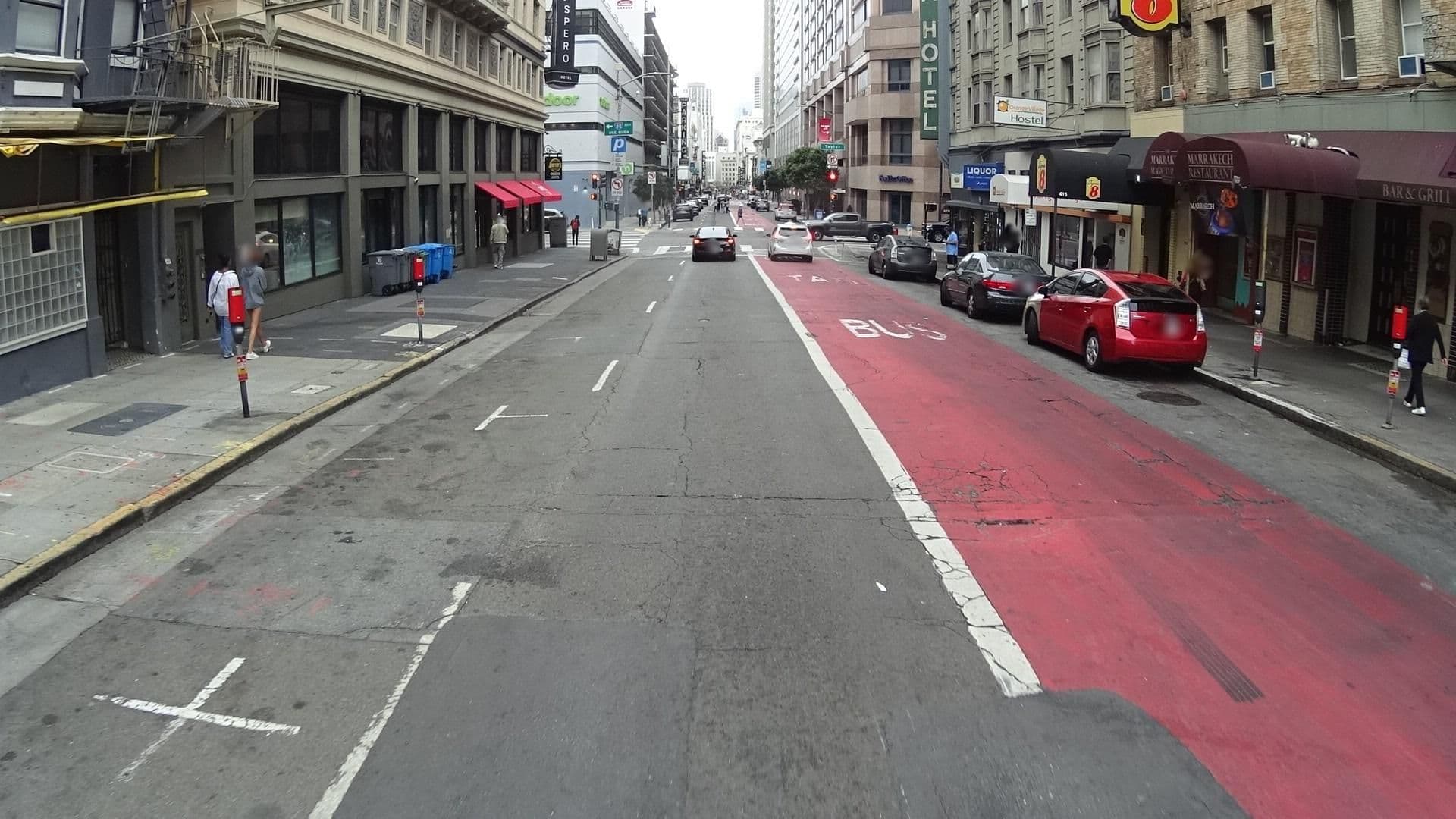 Street view near Super 8 by Wyndham, Chinatown — © marker_geo (CC BY-SA · Mapillary)