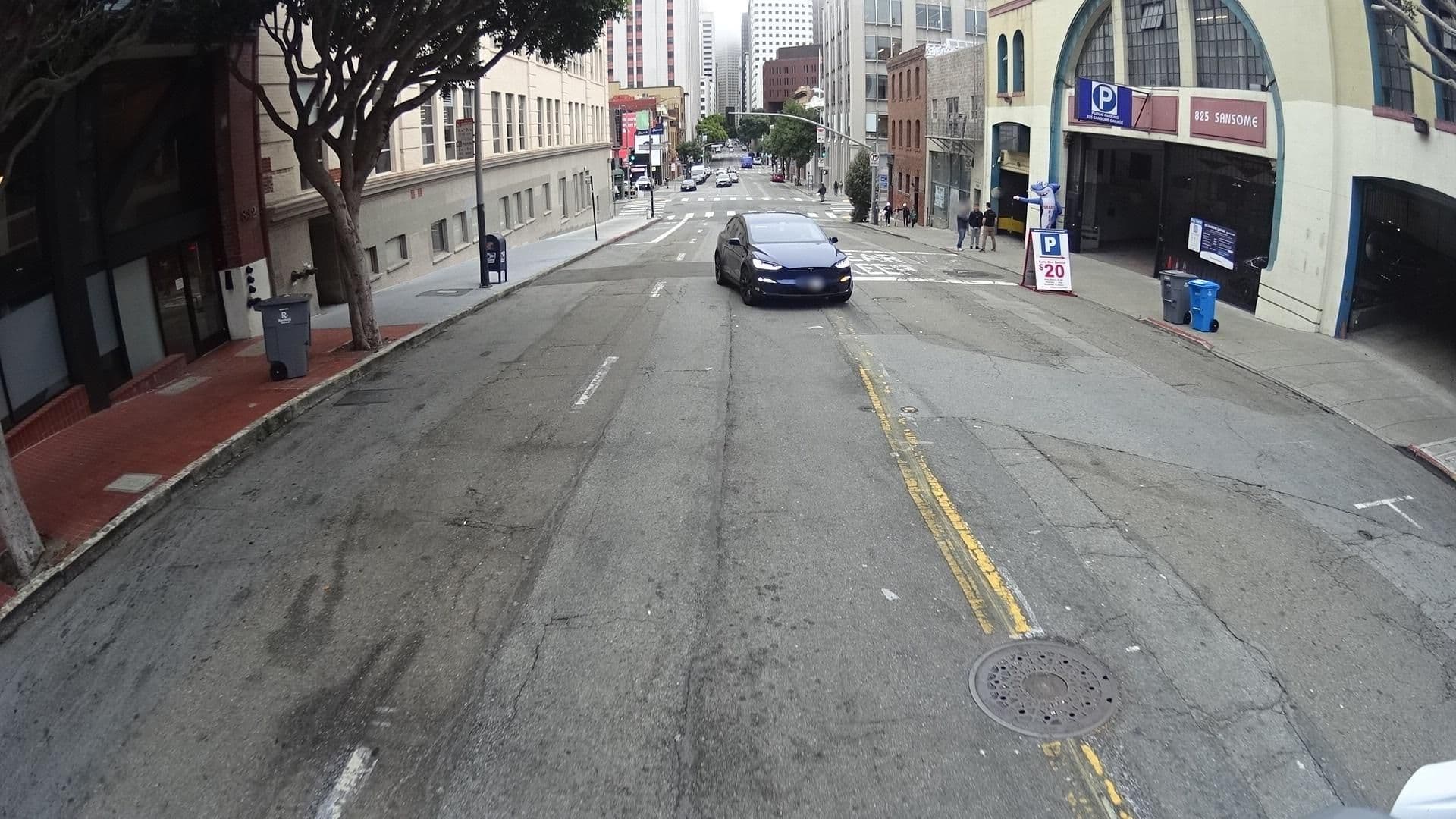 Street view near rentLEVER, Chinatown — © marker_geo (CC BY-SA · Mapillary)