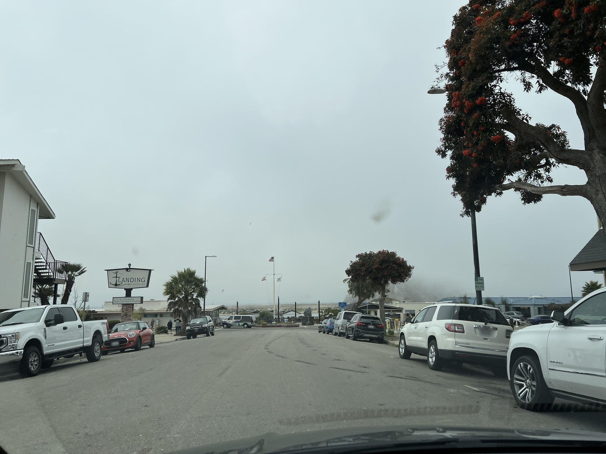 Street view near Ascot Inn, Morro Bay — © igorzo (CC BY-SA · Mapillary)