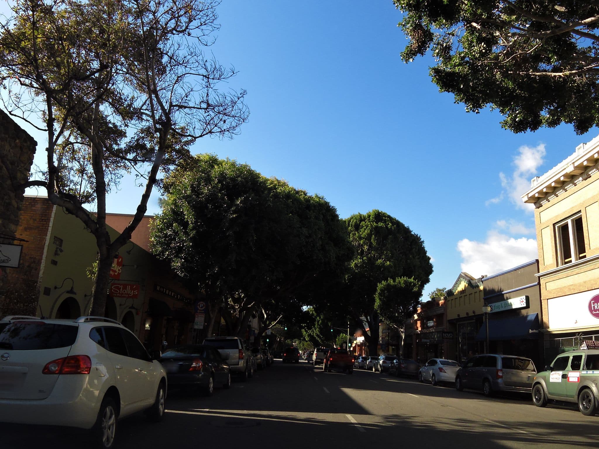 Street view near SLO Brew Lofts, San Luis Obispo — © andrewsnow (CC BY-SA · Mapillary)