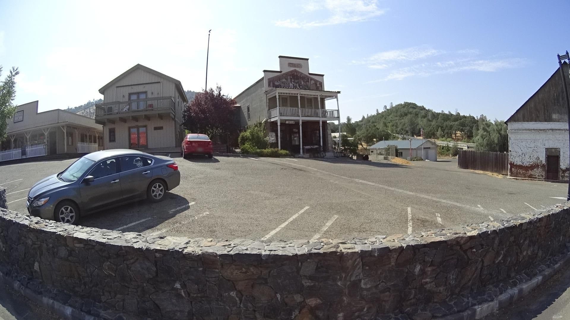 Street view near Rose Cottage Bed, Breakfast, and Antiques, Tuolumne City — © marker_geo (CC BY-SA · Mapillary)