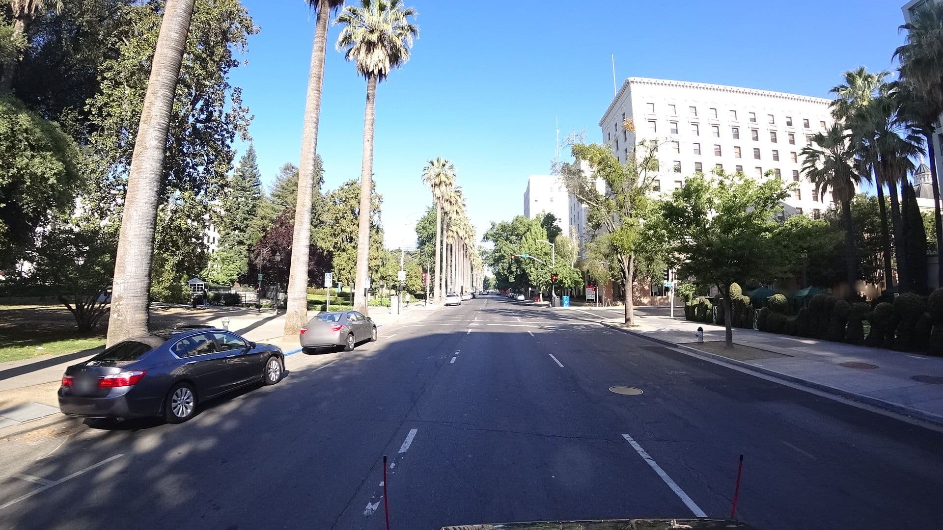 Street view near Senator's Suite, Sacramento — © marker_geo (CC BY-SA · Mapillary)