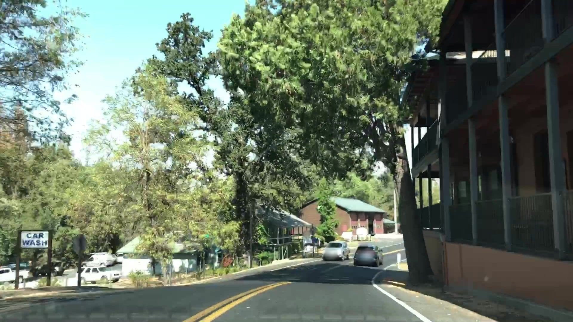 Street view near Groveland Hotel at Yosemite National Park, Tuolumne City — © lvl5 (CC BY-SA · Mapillary)