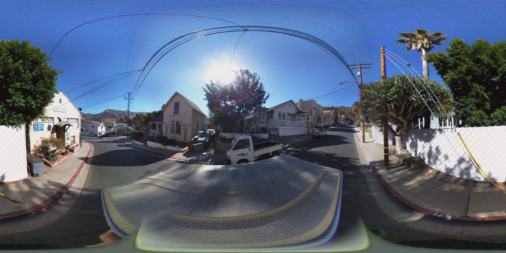 Street view near Catalina Beach House Hotel, San Pedro — © chrisbeddow (CC BY-SA · Mapillary)