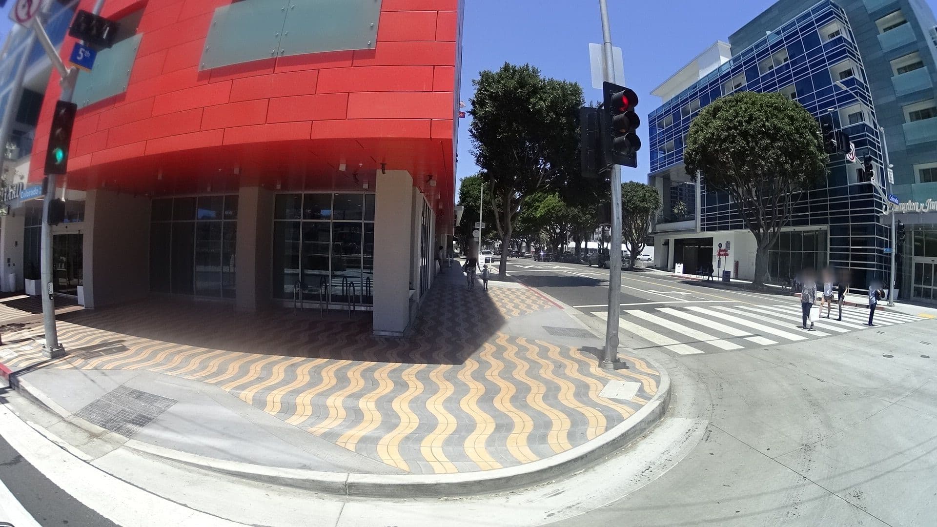 Street view near Courtyard by Marriott Santa Monica, Santa Monica — © mly_la (CC BY-SA · Mapillary)