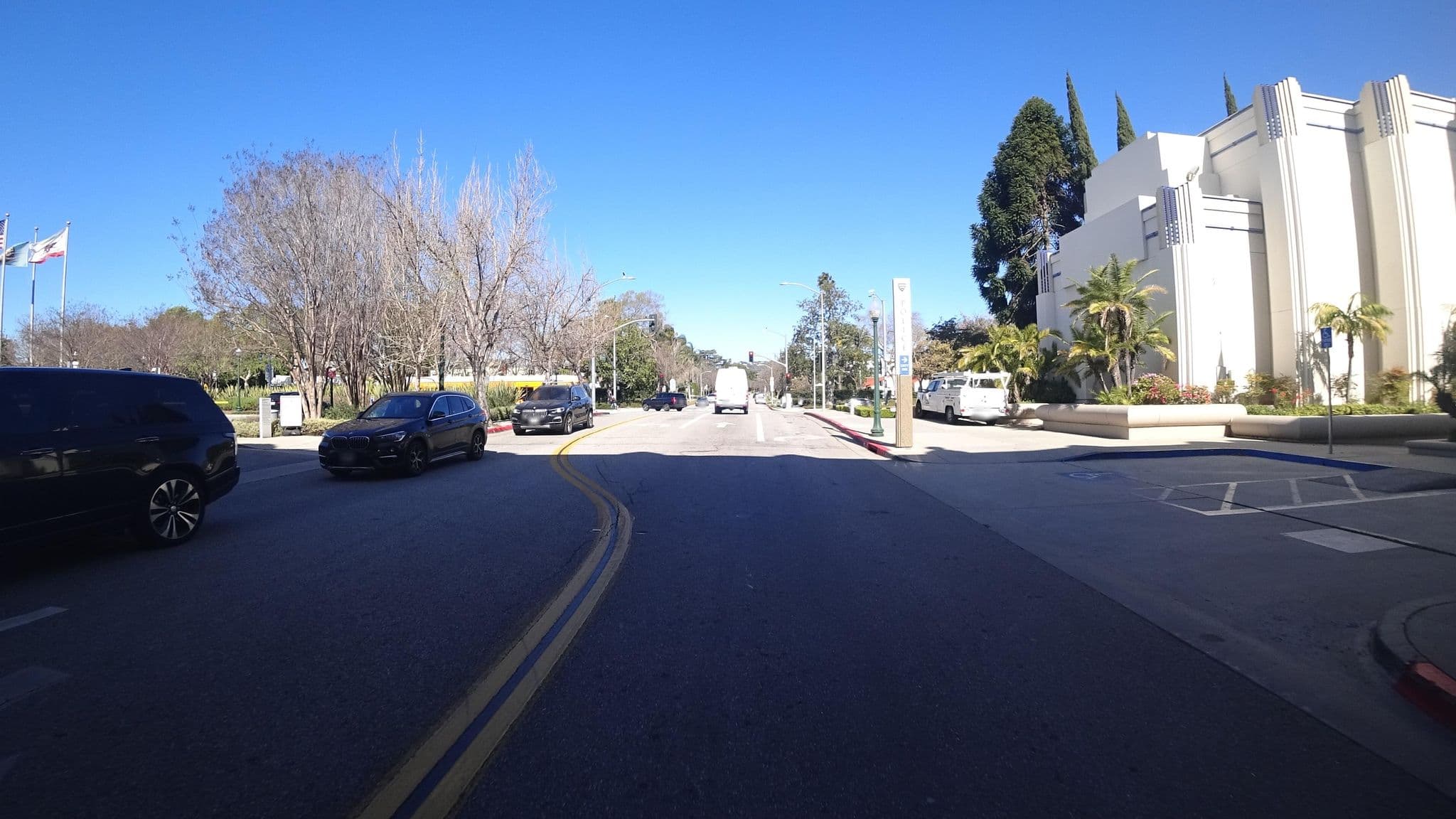 Street view near http://excellenttripfinder.com/, Beverly Hills — © marker_geo (CC BY-SA · Mapillary)
