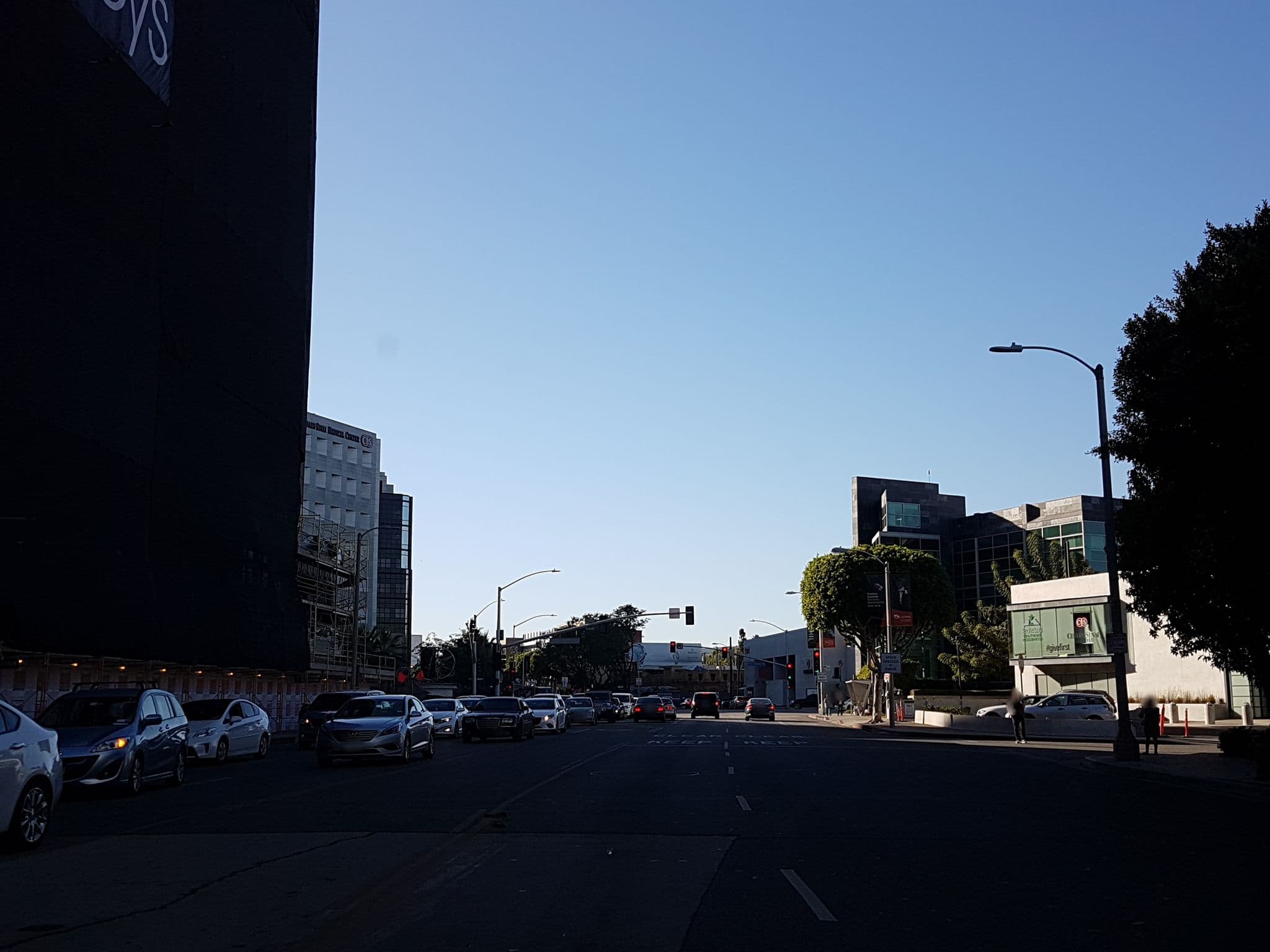 Street view near Sofitel Pool, Beverly Hills — © jopparn (CC BY-SA · Mapillary)