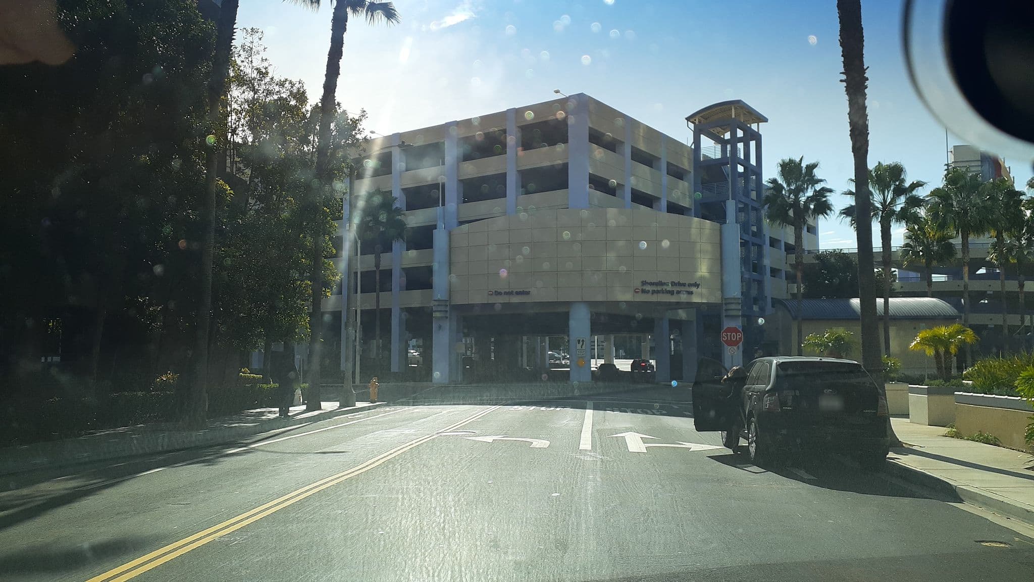 Street view near Long Beach Vacation Rentals, Long Beach — © veganmapper (CC BY-SA · Mapillary)