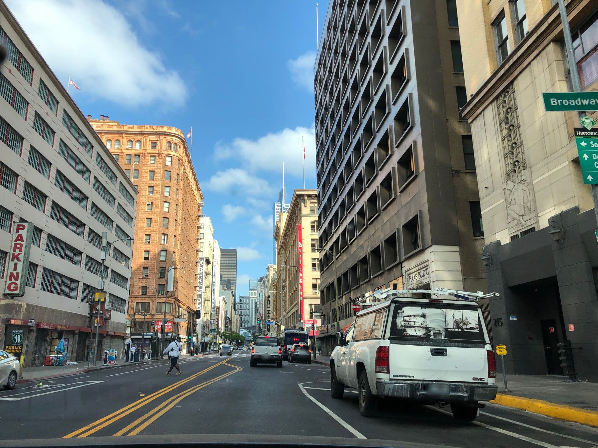 Street view near The Rosemary, Los Angeles — © ekaxi (CC BY-SA · Mapillary)