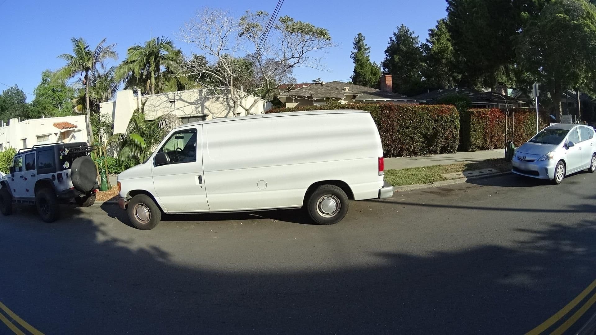 Street view near Victorian Townhouses of Santa Barbara, Santa Barbara — © marker_geo (CC BY-SA · Mapillary)