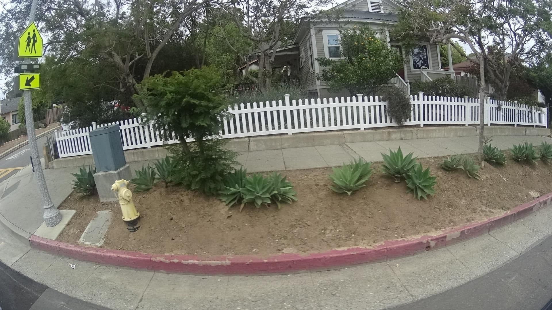 Street view near Santa Barbara Hot Spots, Santa Barbara — © marker_geo (CC BY-SA · Mapillary)