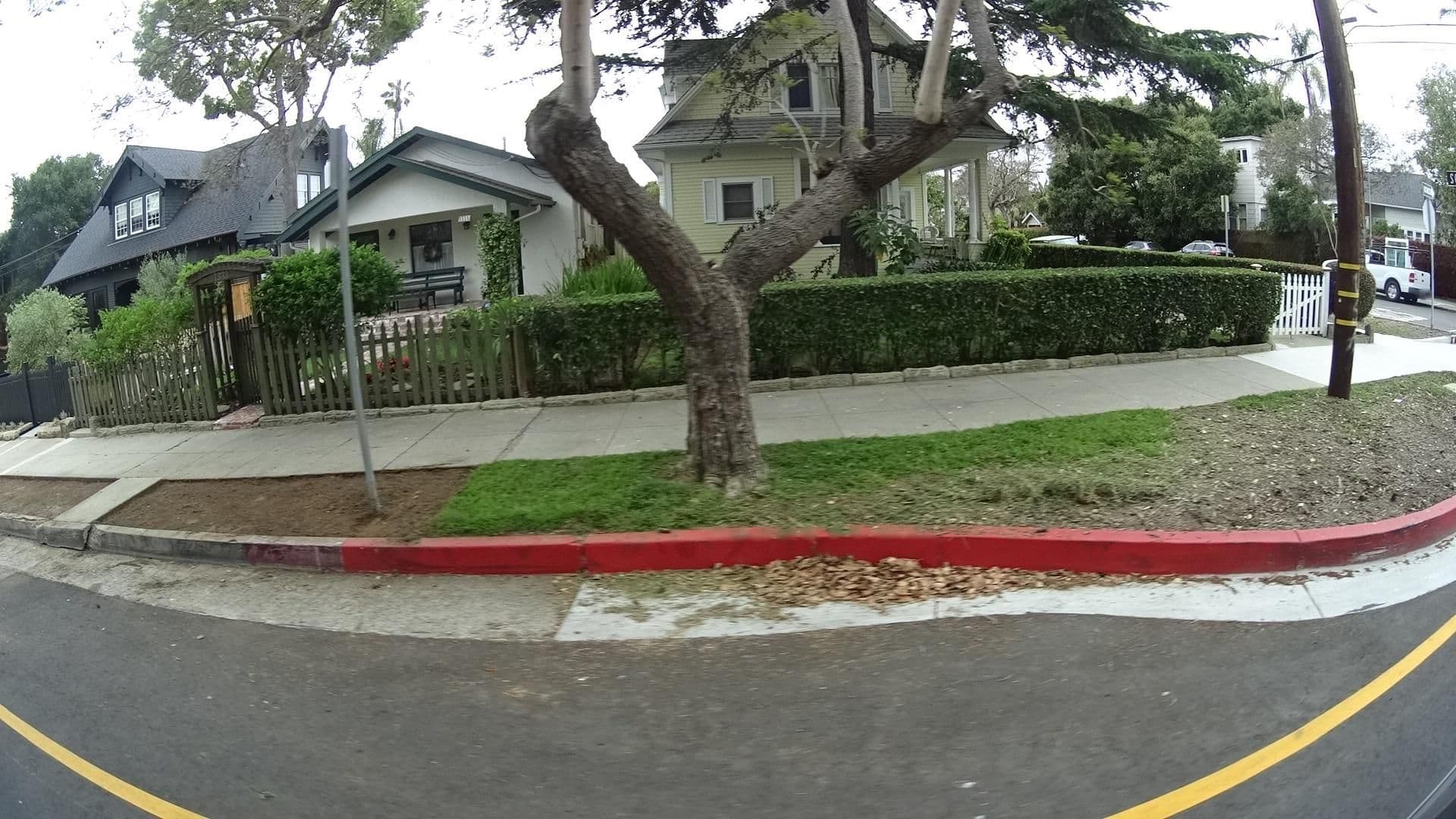 Street view near White Jasmine Inn, Santa Barbara — © marker_geo (CC BY-SA · Mapillary)