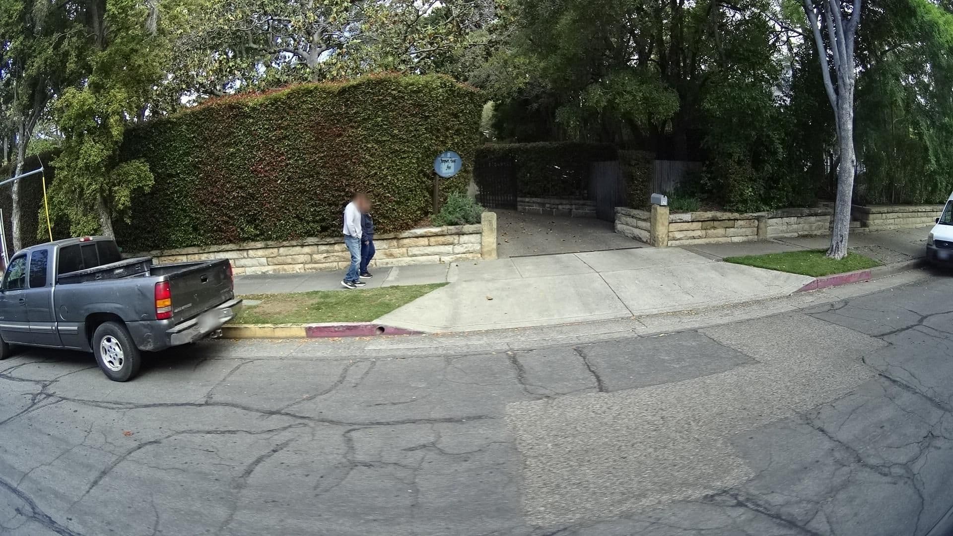 Street view near Simpson House Inn, Santa Barbara — © marker_geo (CC BY-SA · Mapillary)