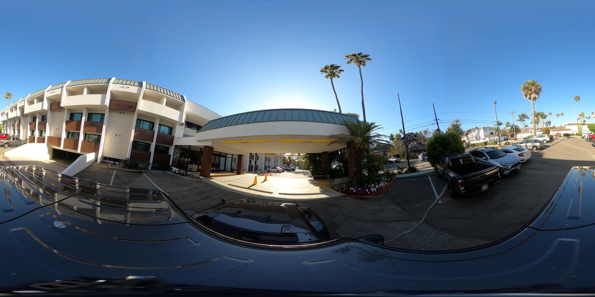 Street view near Amanzi Hotel, Ventura — © jperez6PM_cramobility (CC BY-SA · Mapillary)