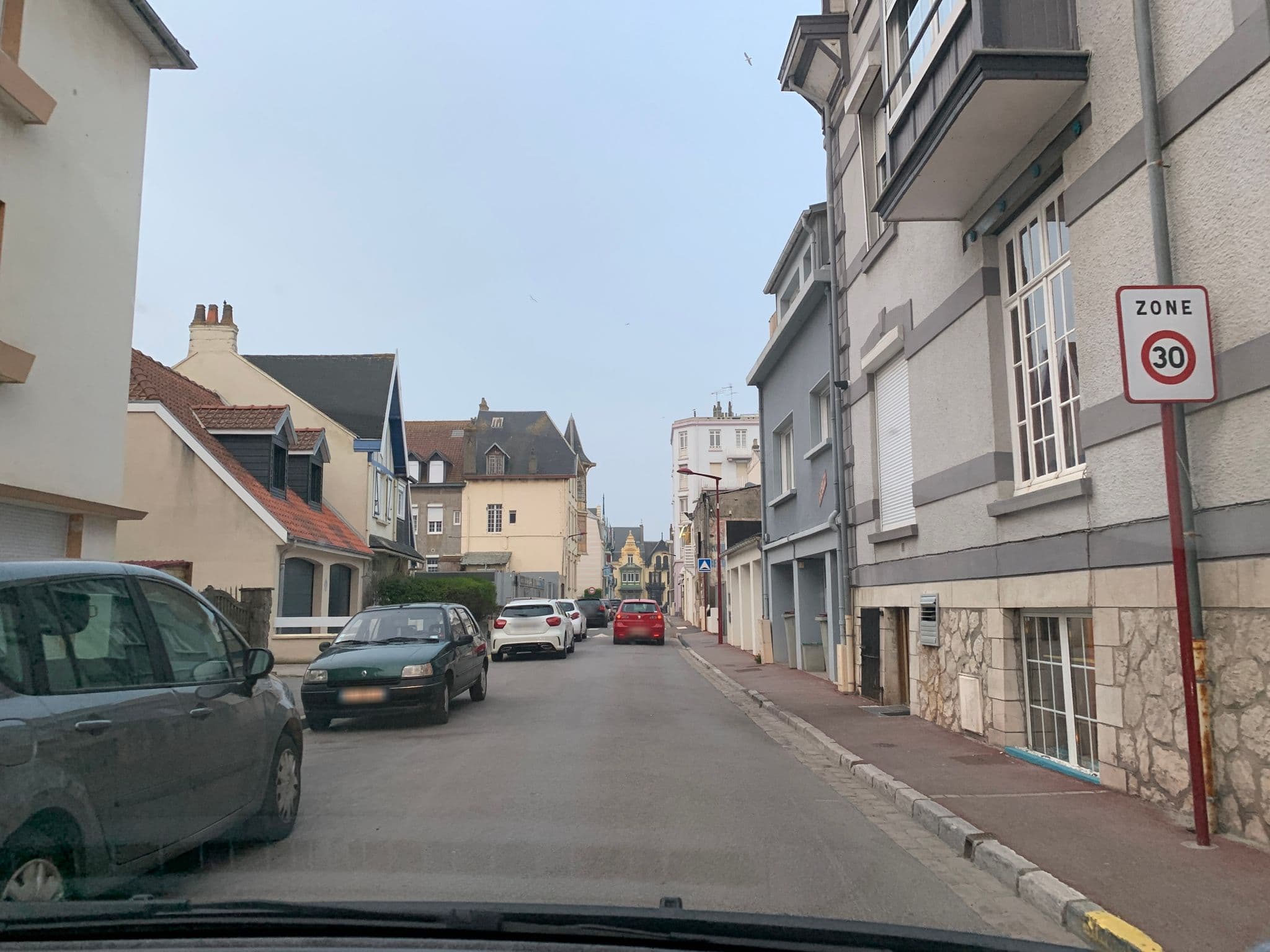 Street view near Le Spérenza, Wimereux — © noel (CC BY-SA · Mapillary)