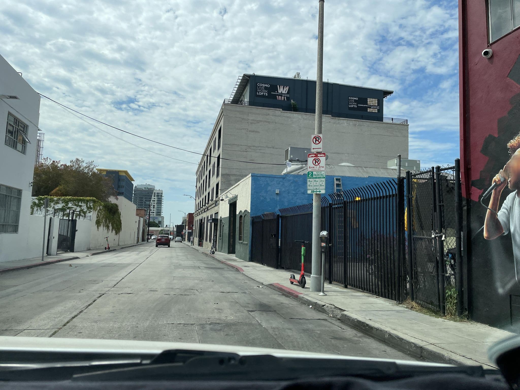 Street view near The Room on Cosmo, Hollywood — © etunell (CC BY-SA · Mapillary)