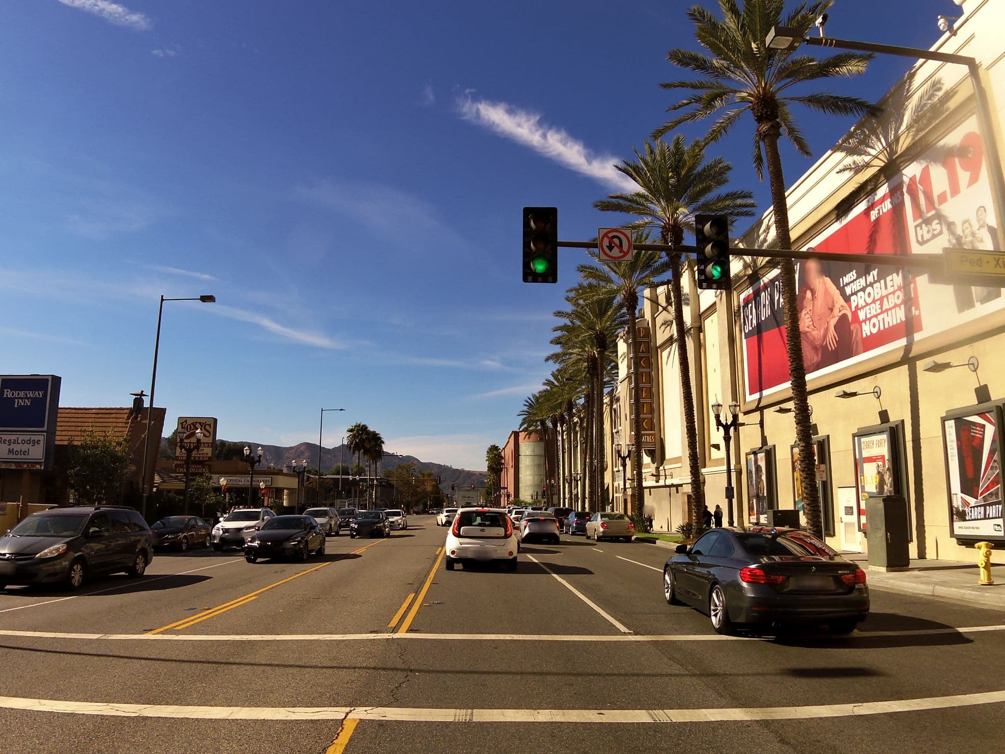 Street view near Rodeway Inn, Atwater Village — © andrewsnow (CC BY-SA · Mapillary)