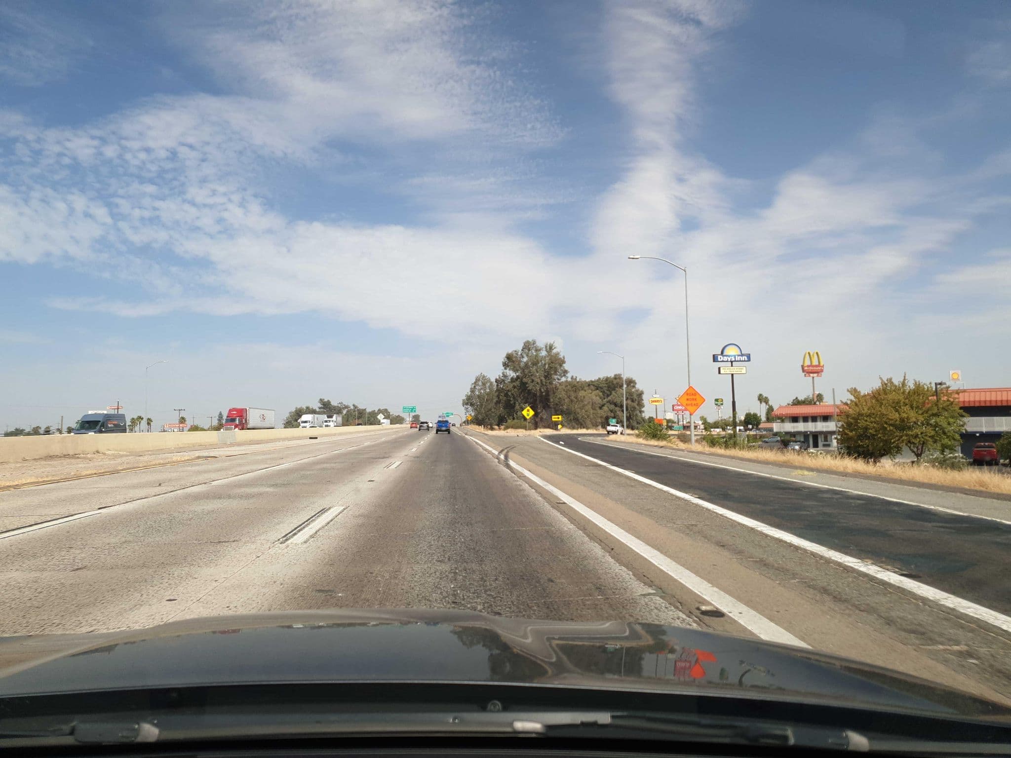 Street view near Holiday Inn Express & Suites, Fresno — © yannakis (CC BY-SA · Mapillary)