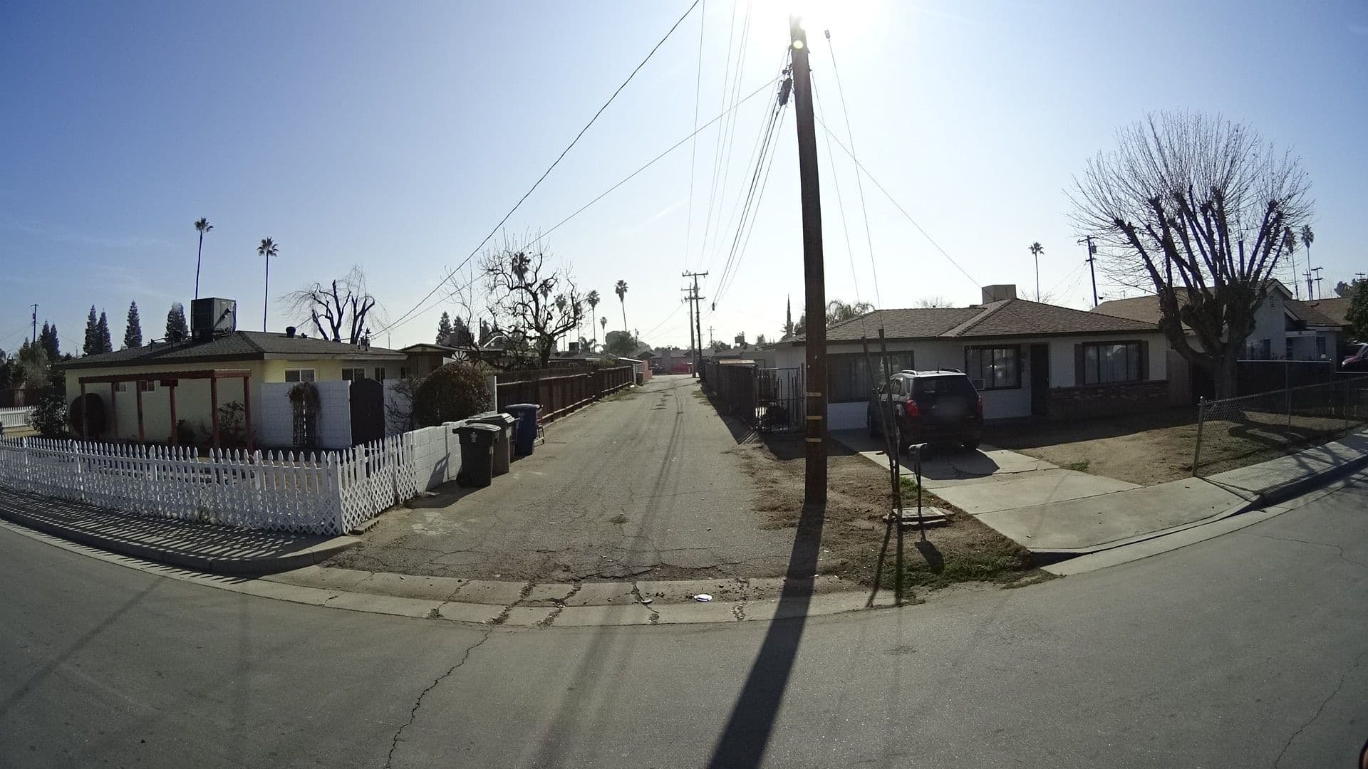 Street view near Rodanthe, Bakersfield — © marker_geo (CC BY-SA · Mapillary)