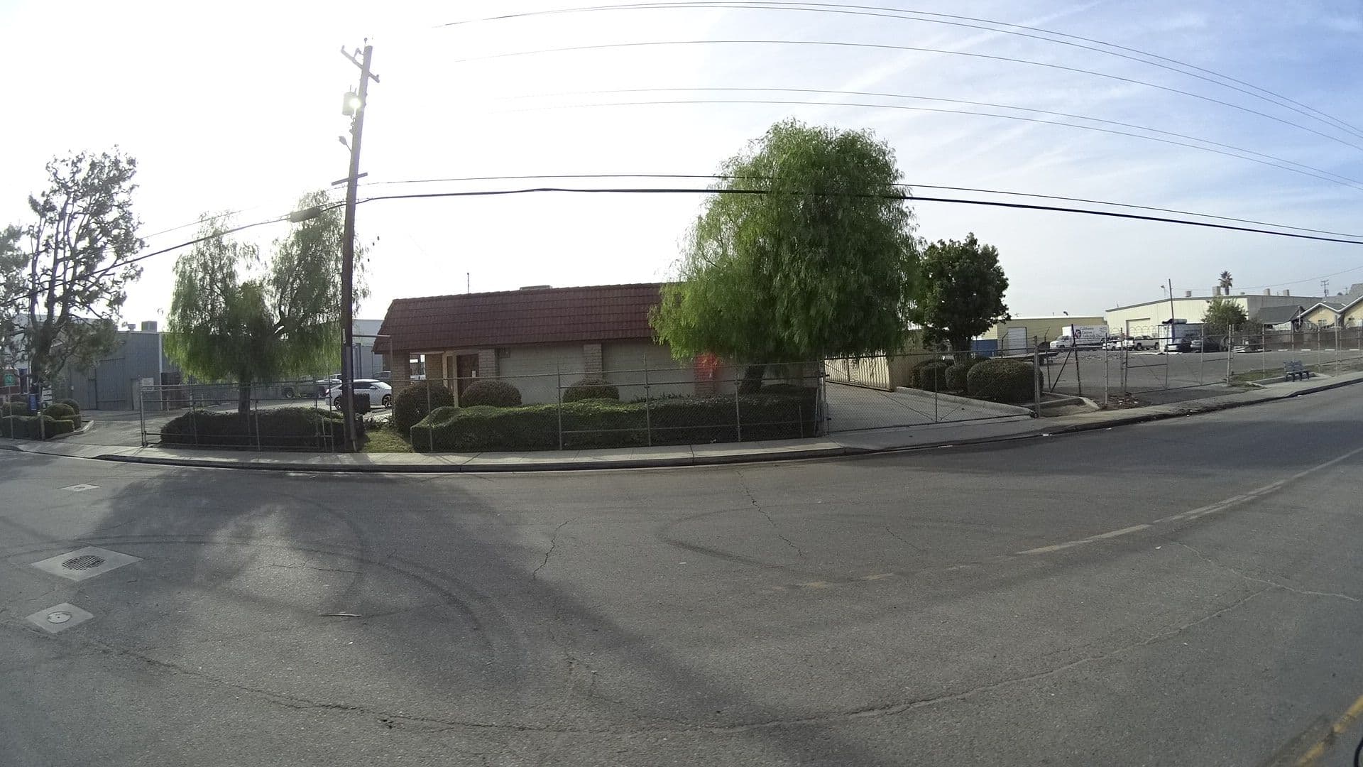 Street view near The Shady Spot, Bakersfield — © marker_geo (CC BY-SA · Mapillary)