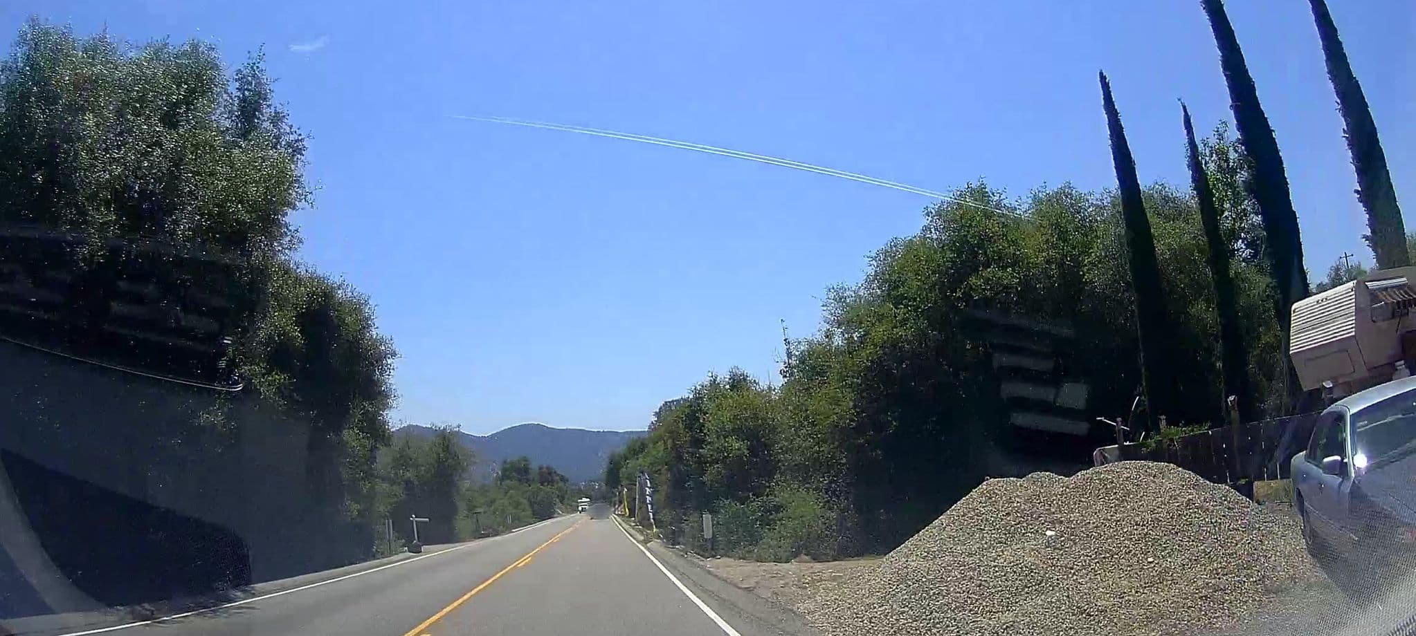 Street view near Sierra Inn, Yokuts Valley — © glassman (CC BY-SA · Mapillary)