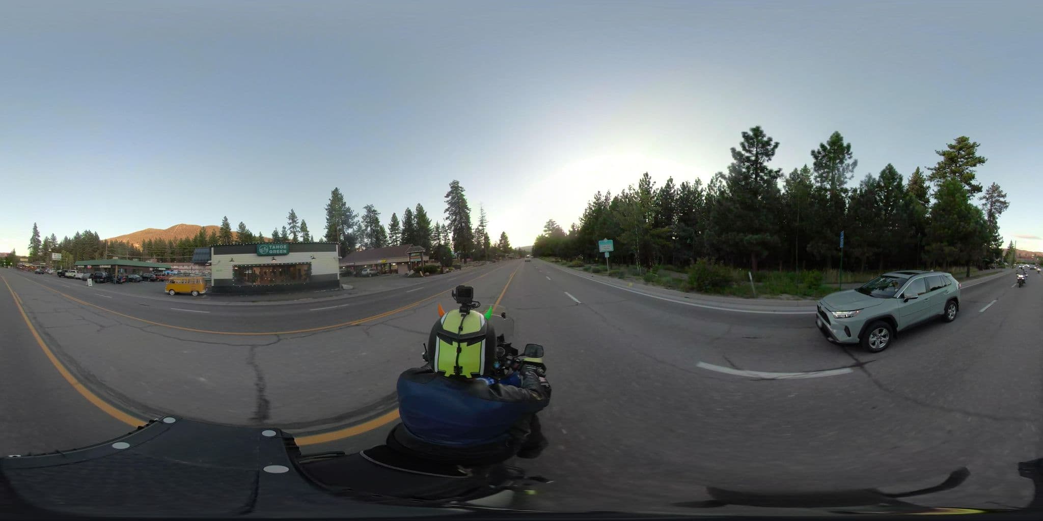 Street view near Queen Elizabeth, South Lake Tahoe — © networklanman (CC BY-SA · Mapillary)