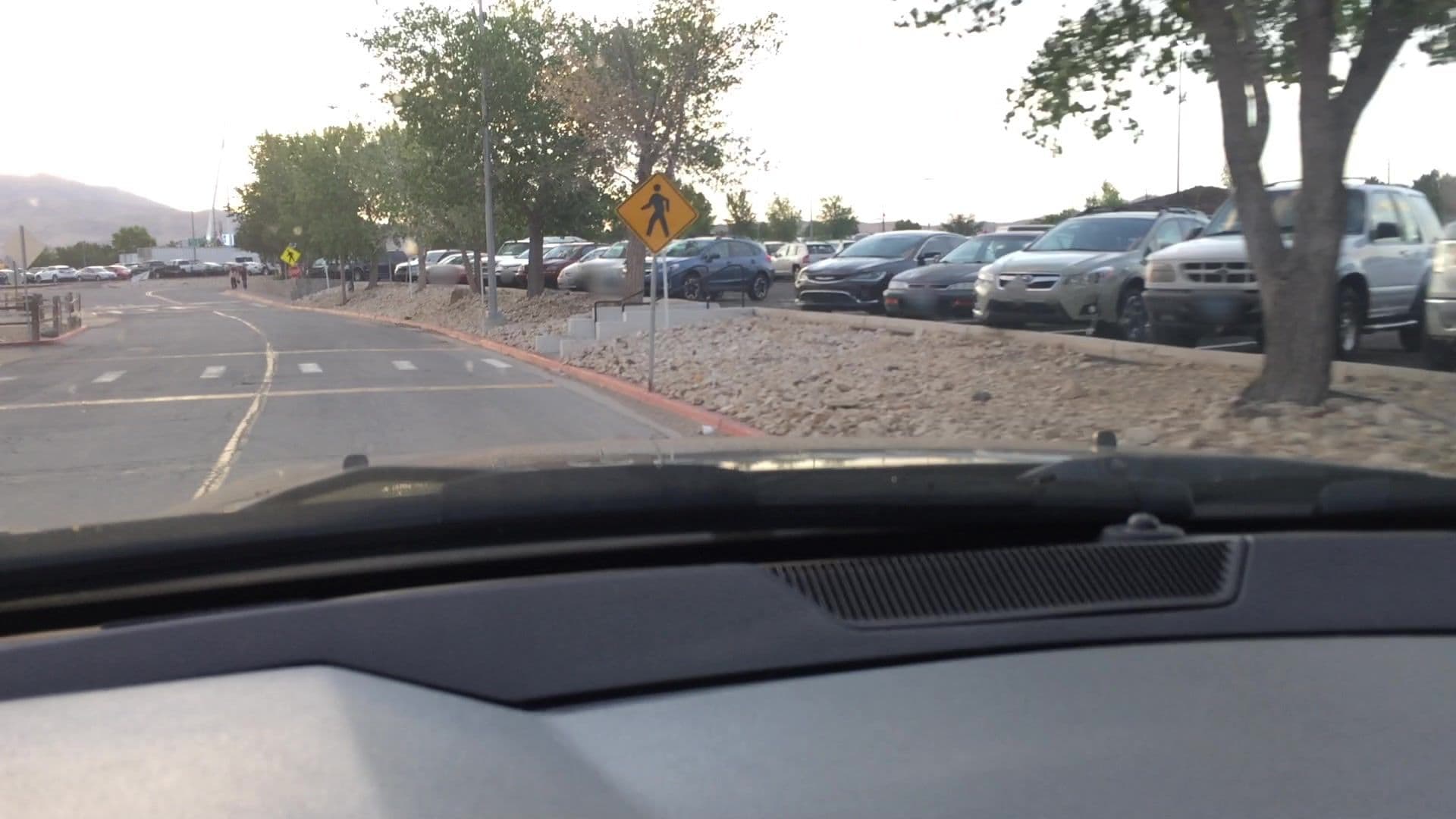 Street view near The "Rick Mears" Suite, Sparks — © lvl5 (CC BY-SA · Mapillary)